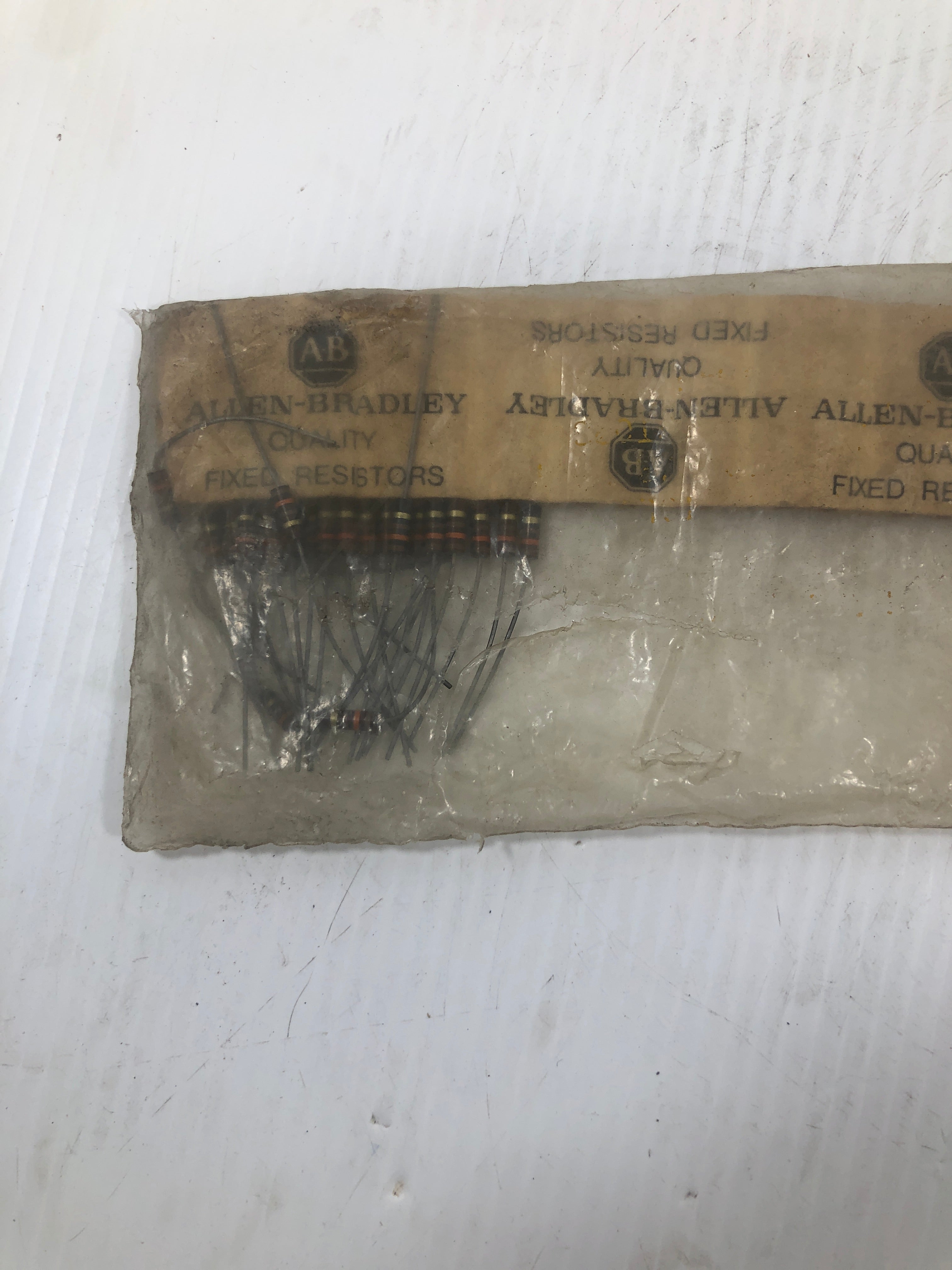 Allen-Bradley Fixed Resistors - Pack of 25