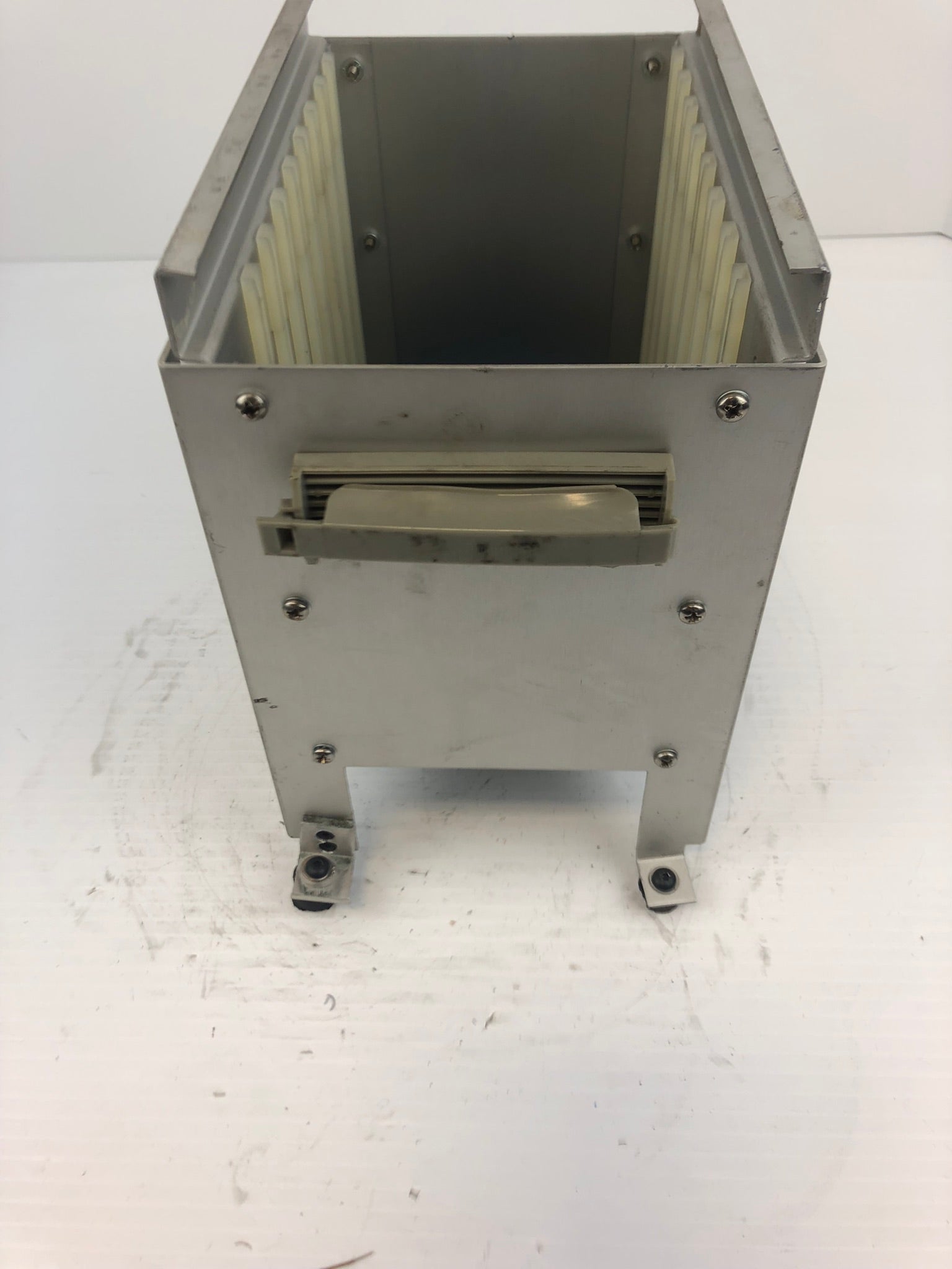 Micro-Aide 80-MB8 Circuit Board PLC Slot Rack Corecon With No Slotted Boards