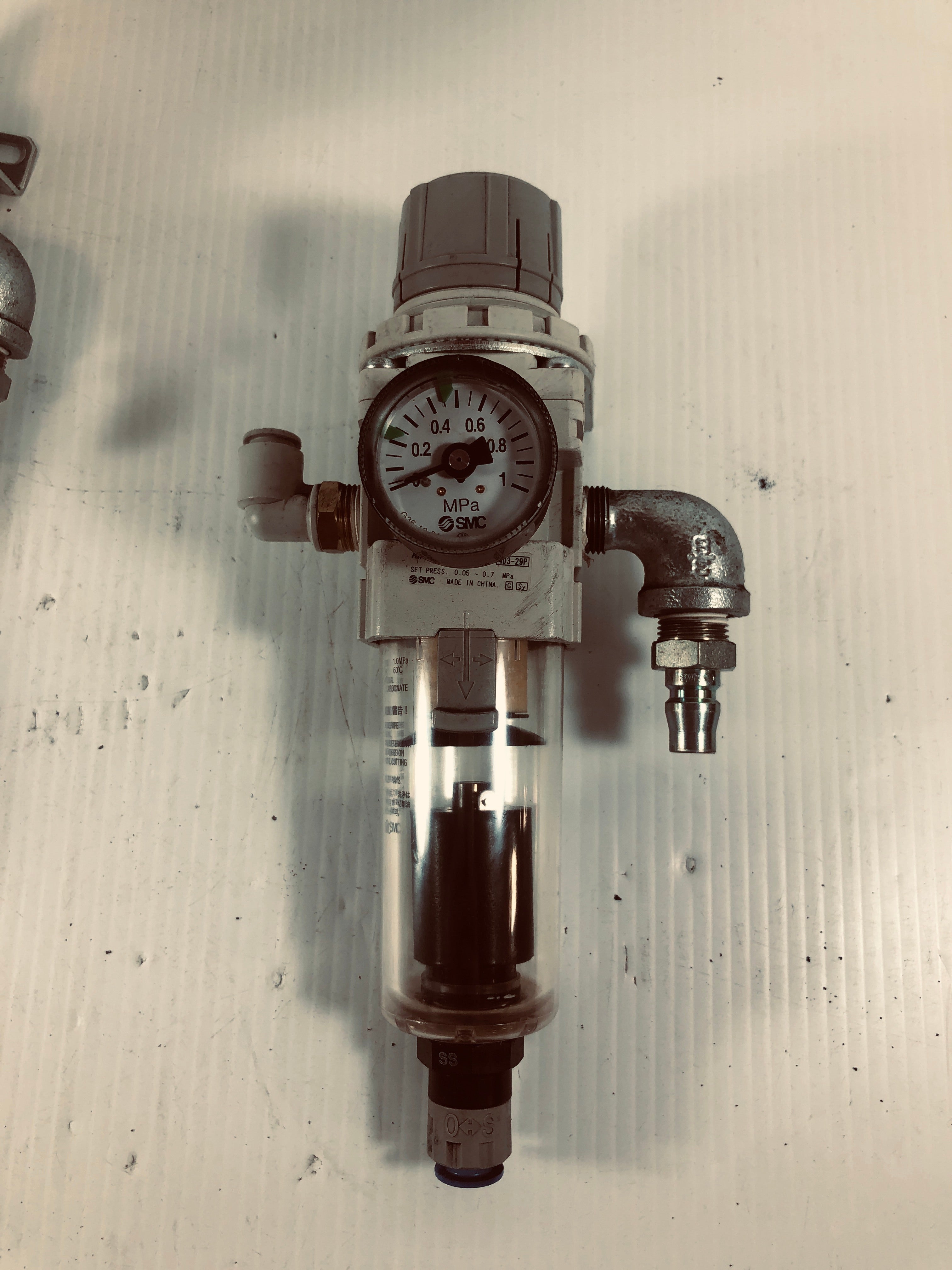 SMC Regulator Filter Gauge AW30-03BCG-R-A