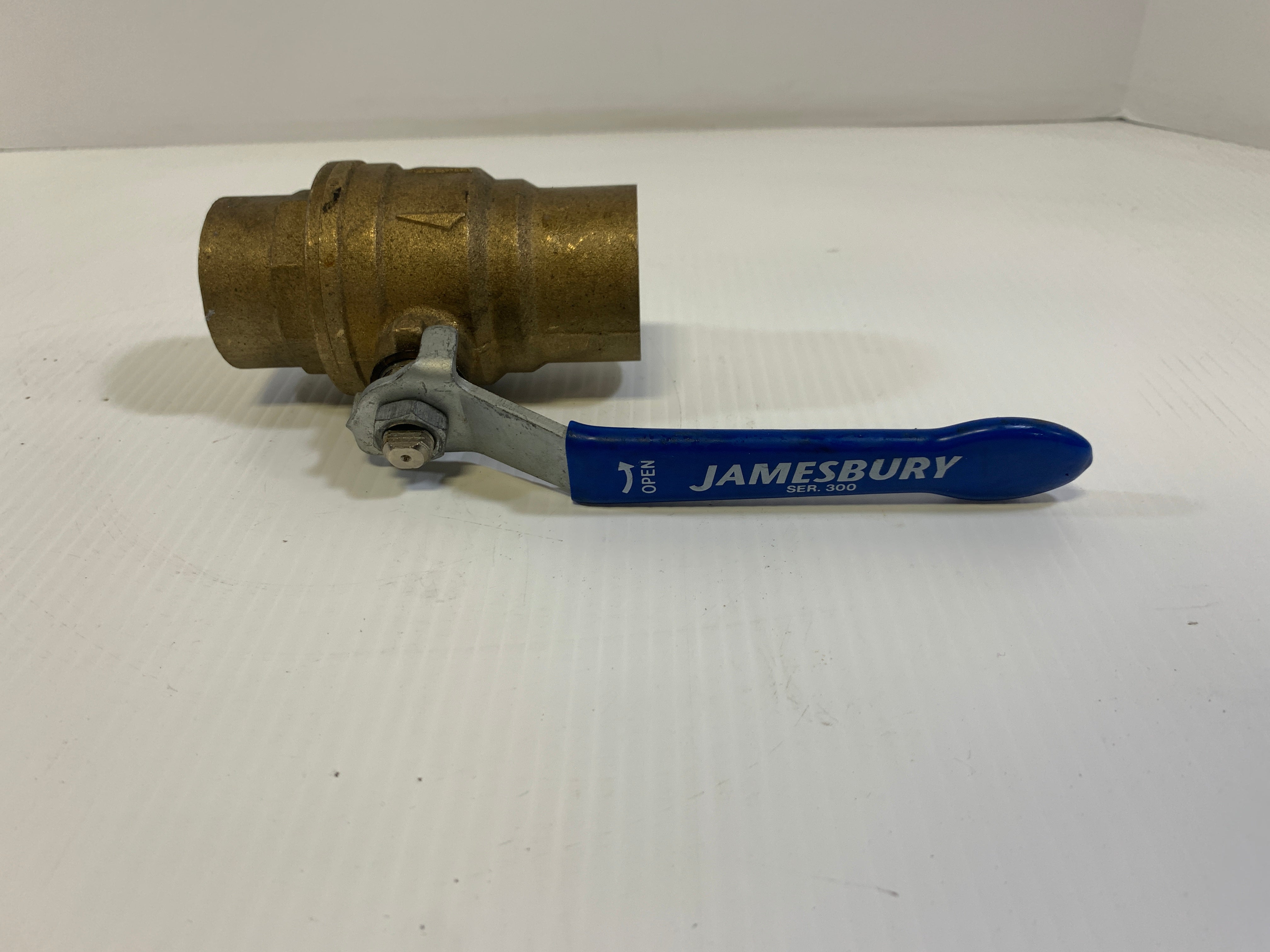 Jamesbury Valve Series 300 800 CWP 1 1/2"