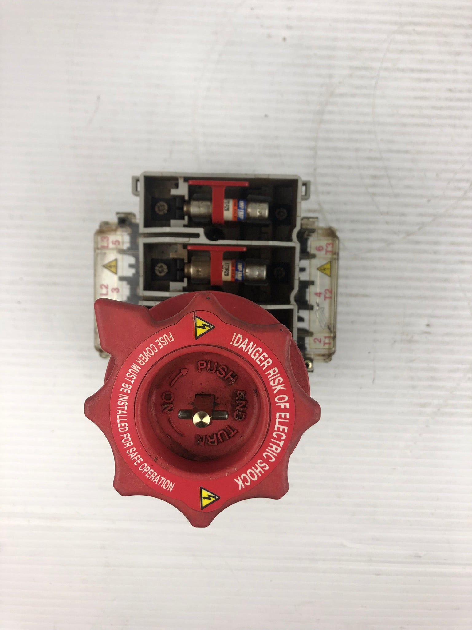 Allen-Bradley 194RF-NC030* Ser A Fused Disconnect Switch Mounted No Top Cover