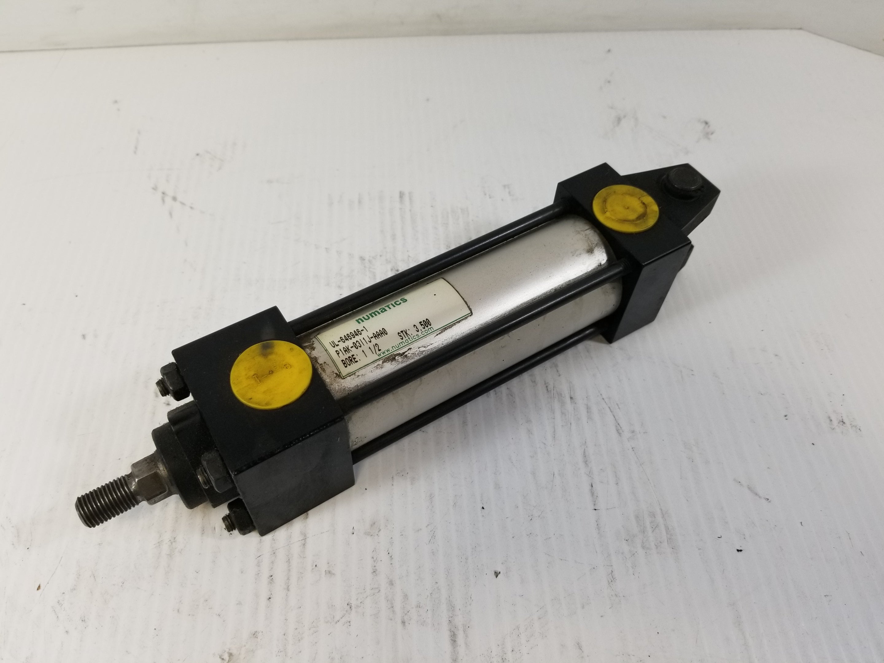 Numatics UL-646946-1 Pneumatic Cylinder 1-1/2x3-1/2"
