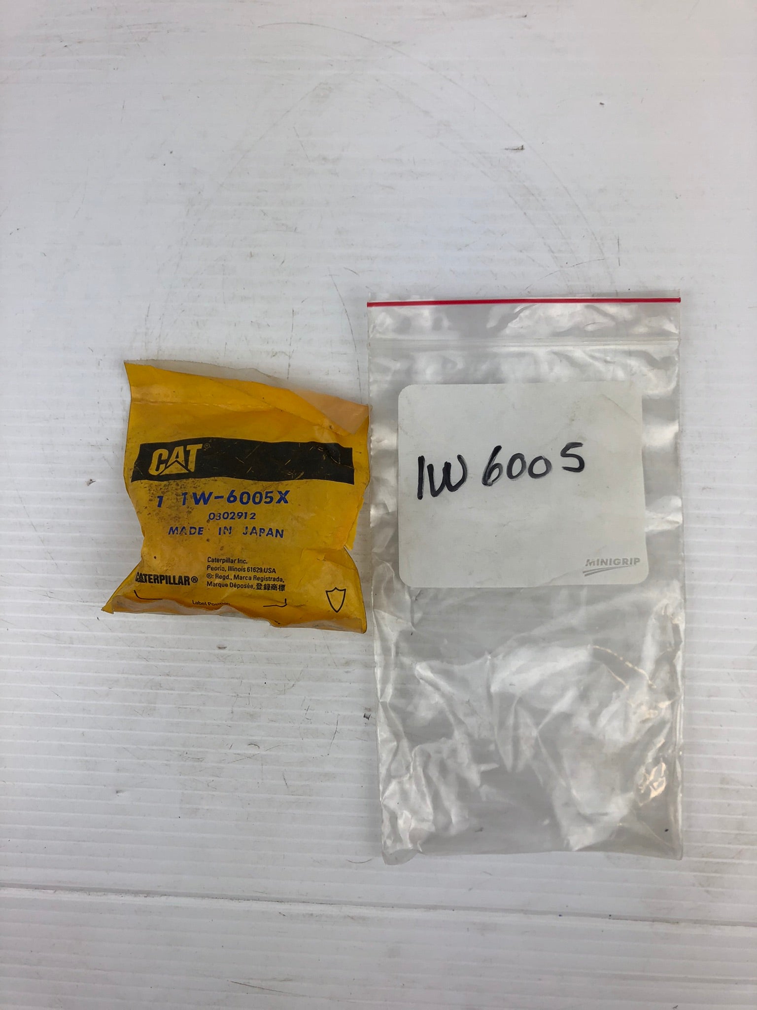 CAT 1W-6005 Sleeve Bearing Bushing Caterpillar 1W6005