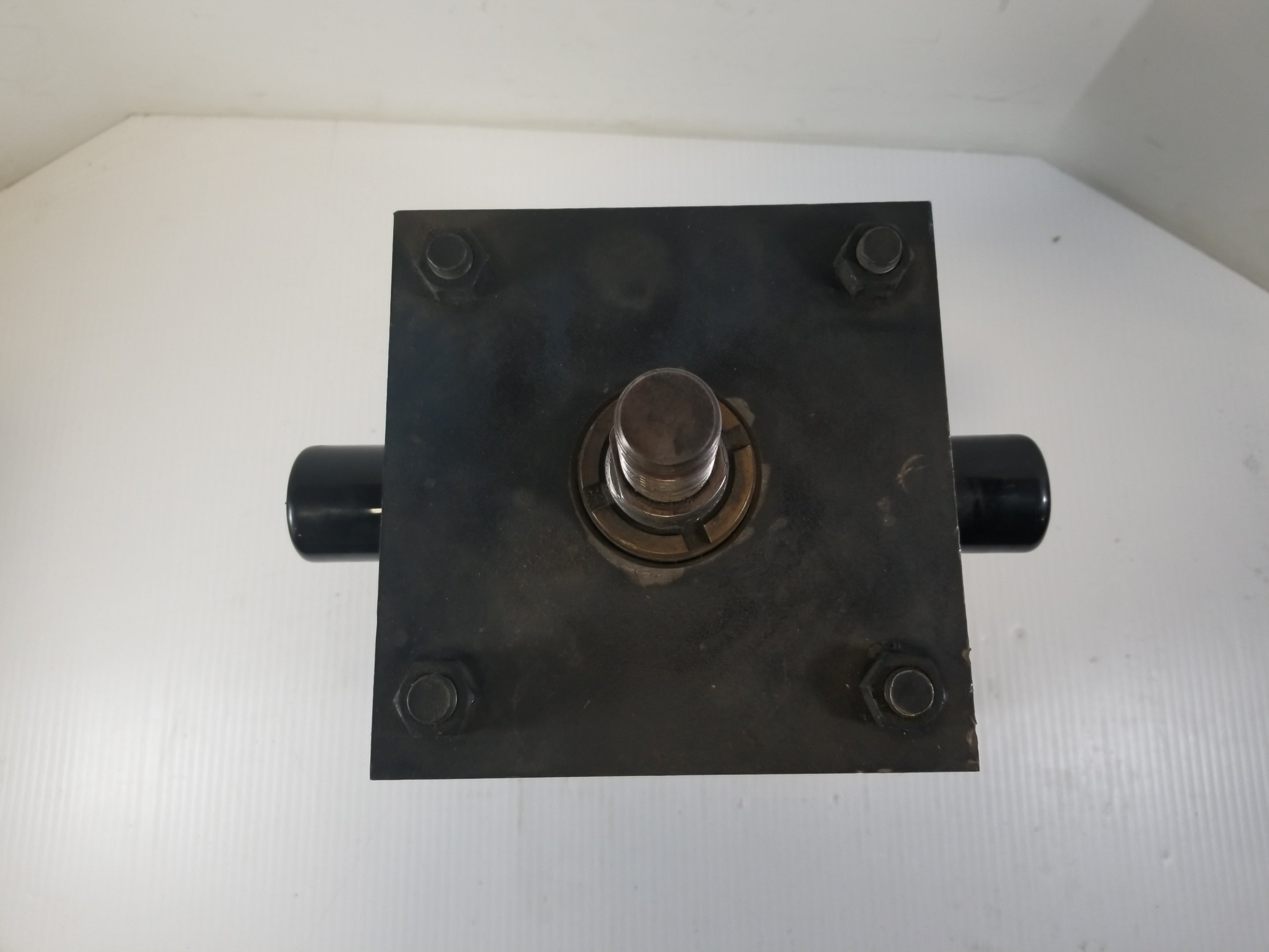 Parker 06.00 D2A-U14 3.000 Pneumatic Cylinder 6 X 3"