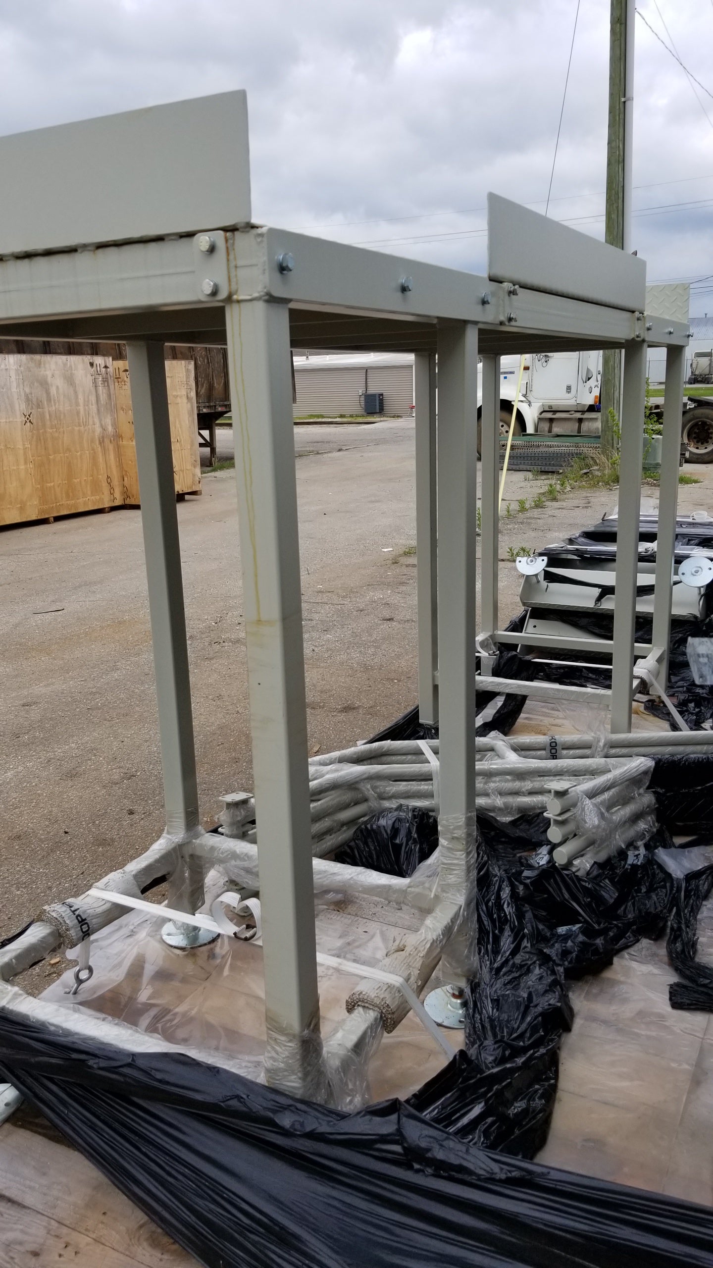 Coated Steel Platform from Conveyor Assembly Industrial 9' 9.5" x 31-1/2” x 5.5'