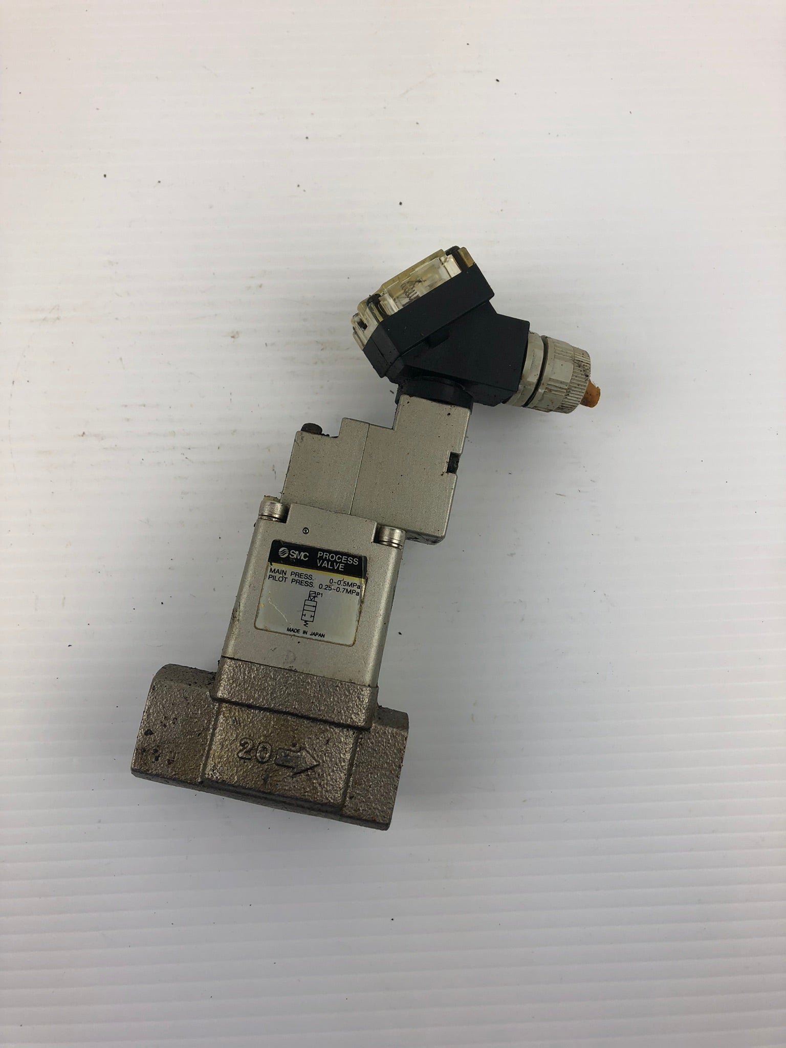 SMC VNC311A Solenoid Valve with Process Valve AC 110V 50/60 Hz
