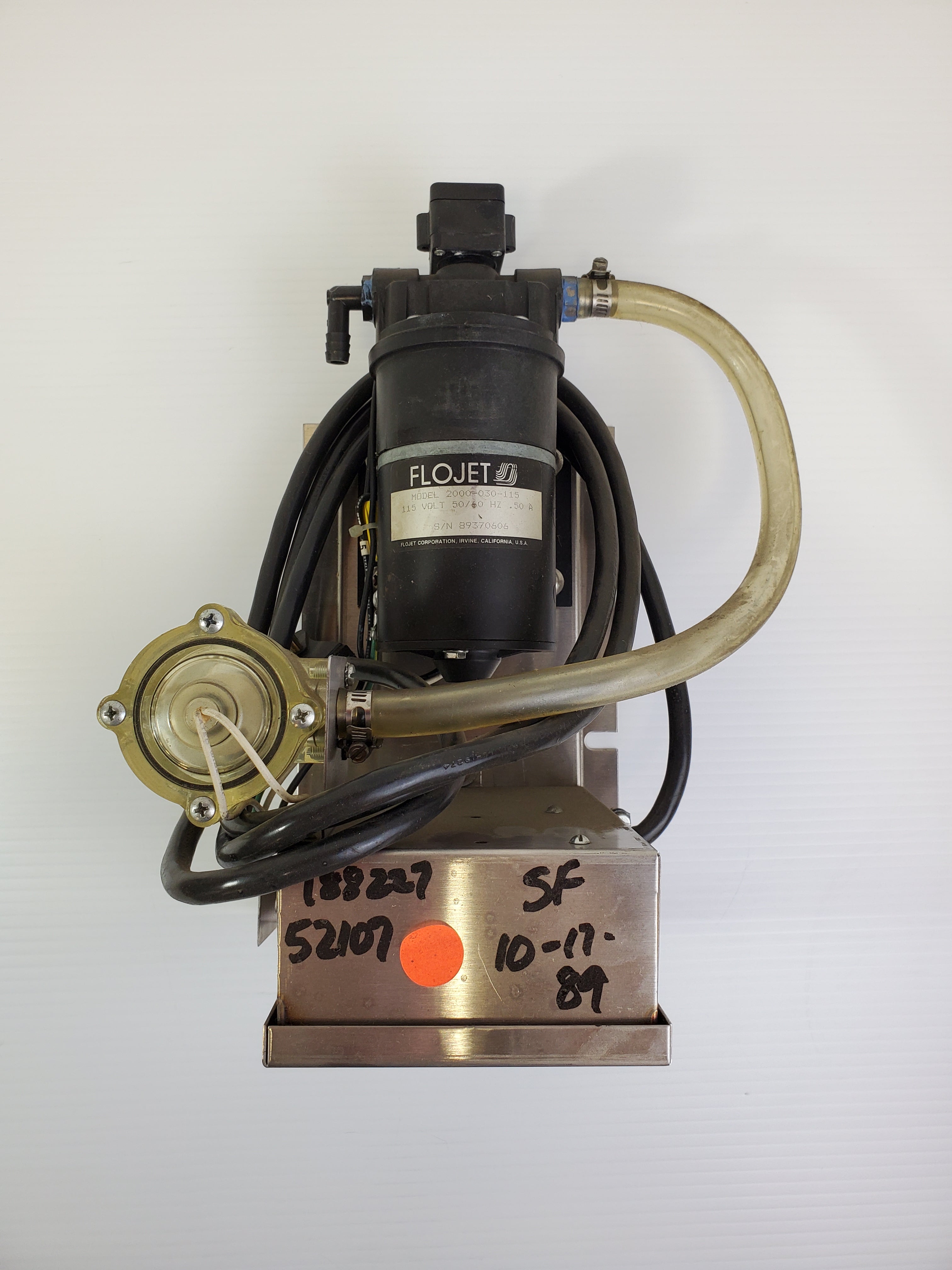 Flojet 2000-030-115 Pump 115 Volt 50/60 HZ .50A S/N 89370606