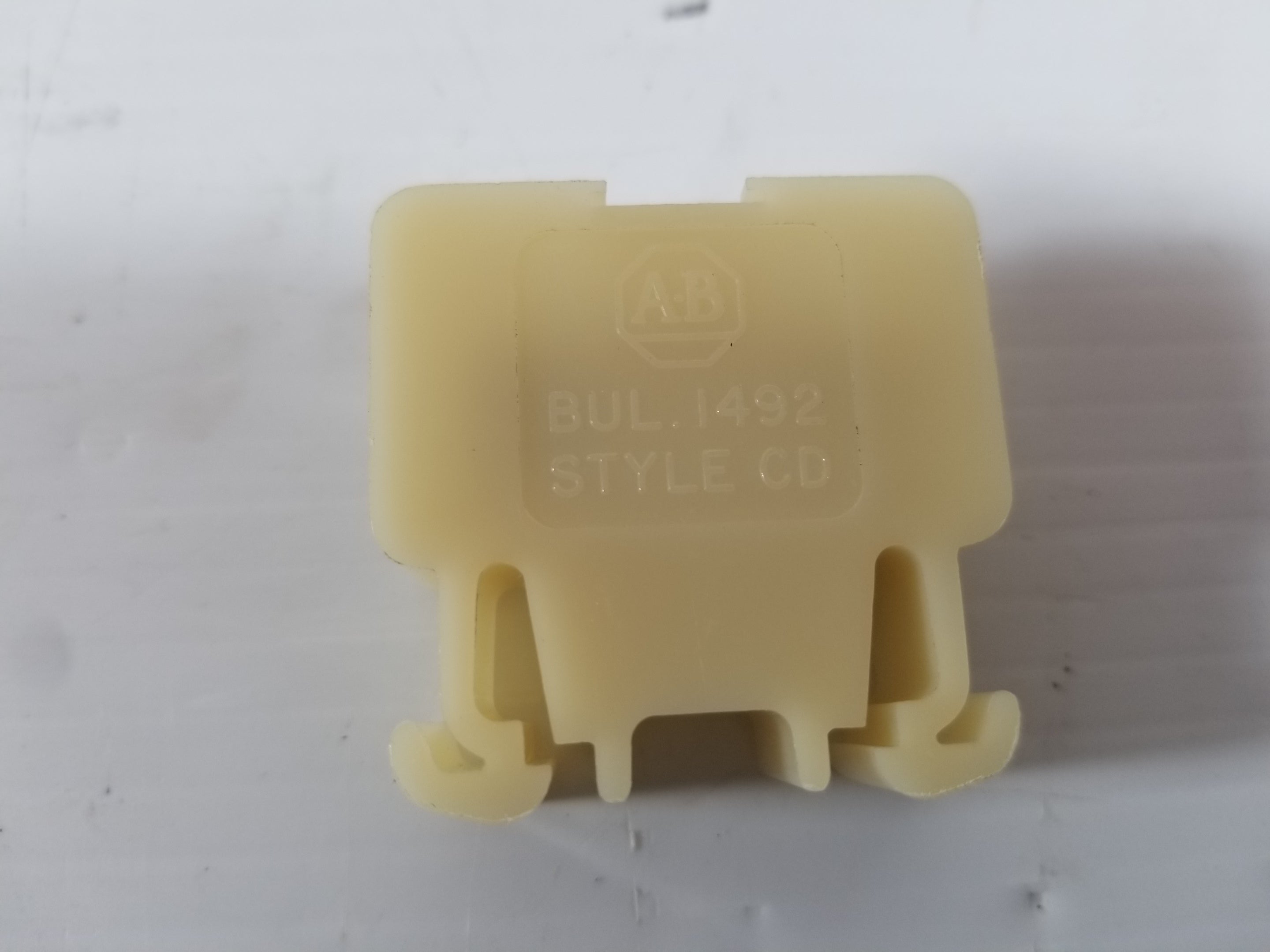 Allen-Bradley 1492 Style CD Contact Block - Lot of 26