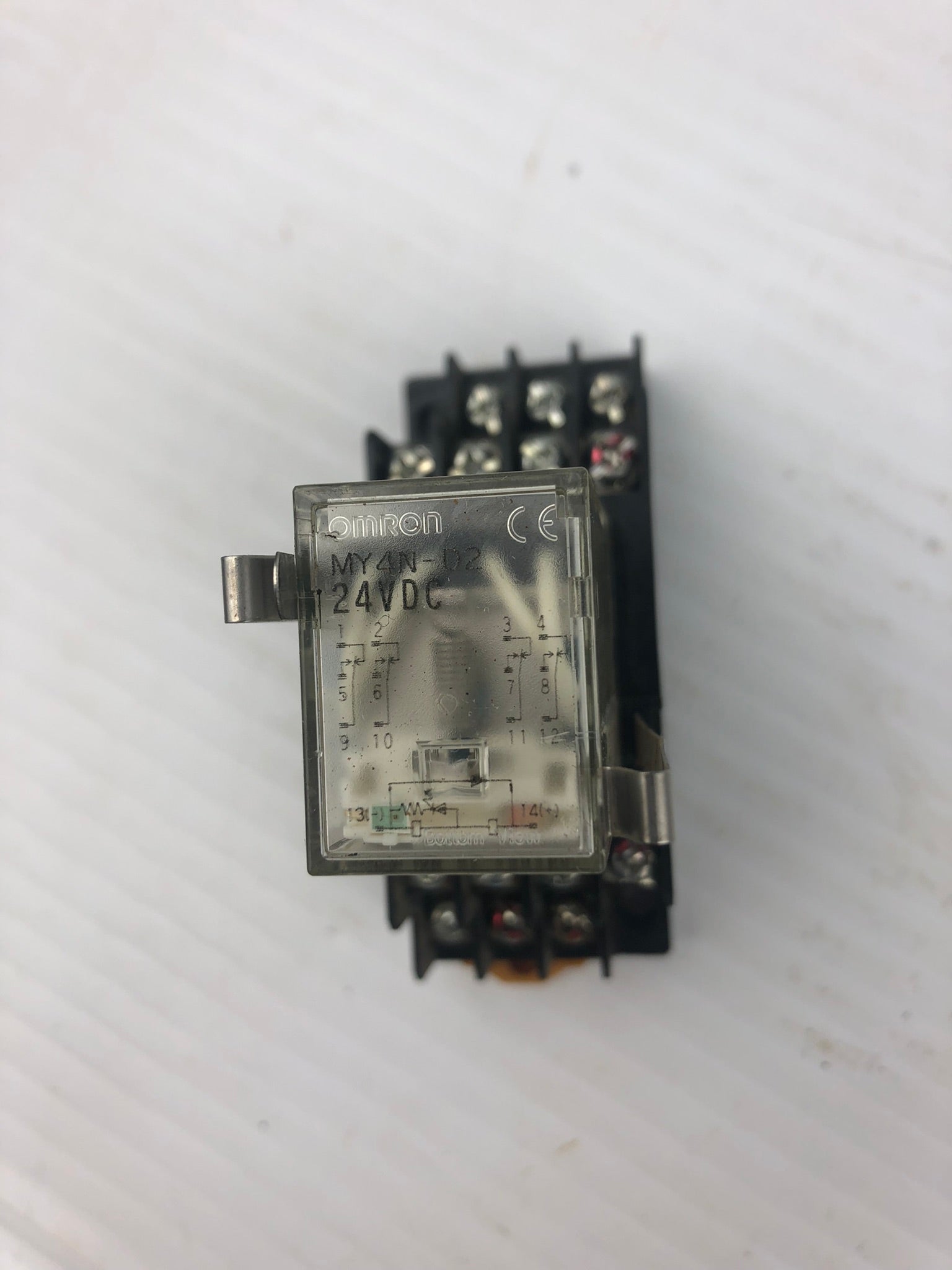 Omron MY4N-D2 Relay with Base 2055YF 24VDC
