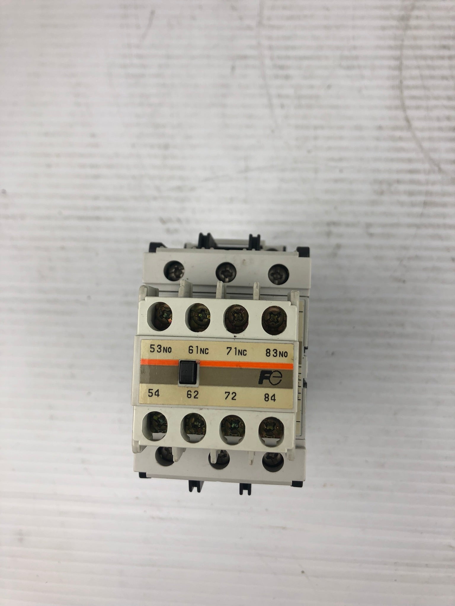 Fuji Electric SC-E1/G SE32AG Contactor SZ-A22/T Auxiliary SZ-Z31 Coil