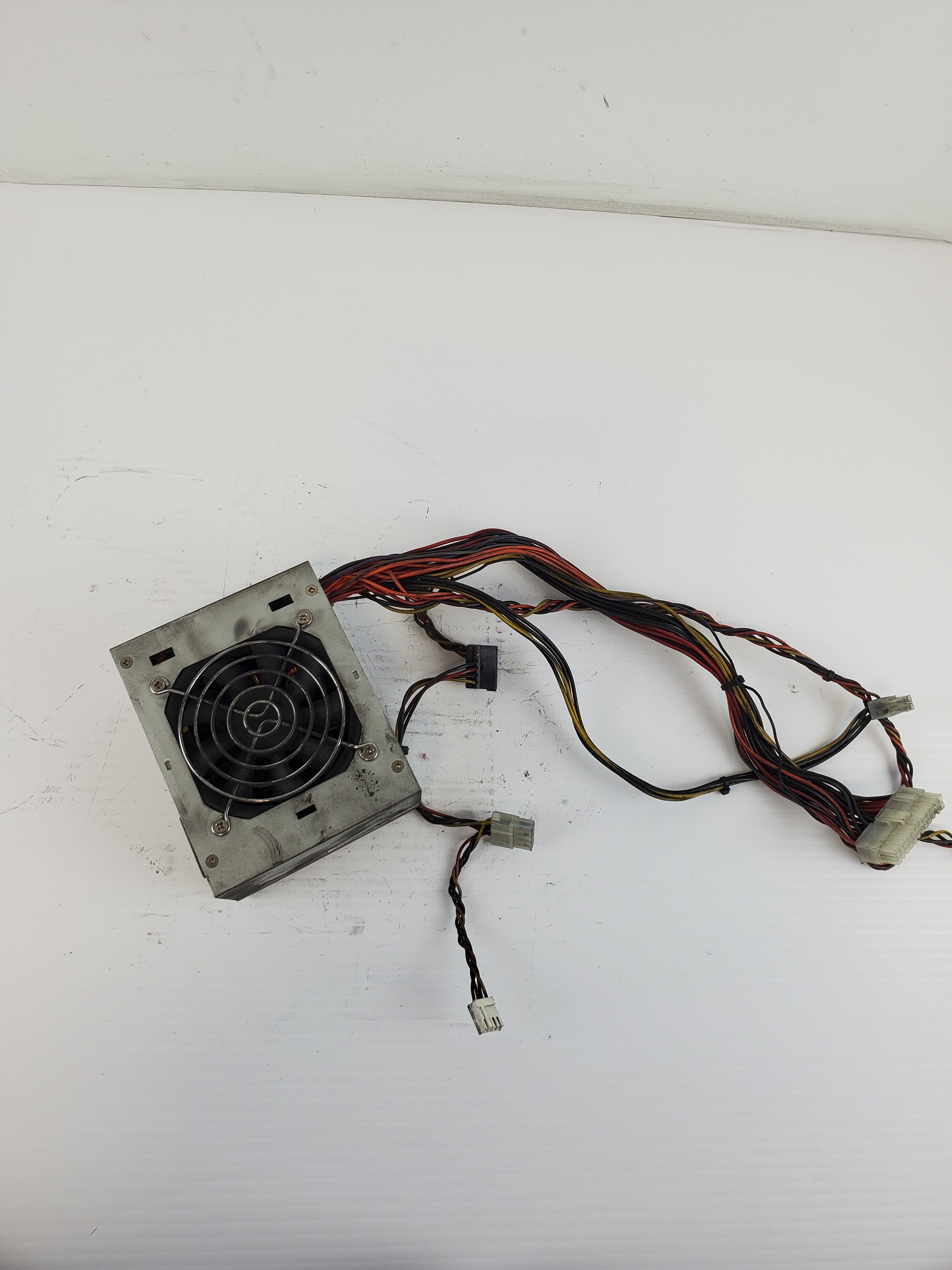 Power Man IP-P300BN1-0 T 300W Switching Power Supply