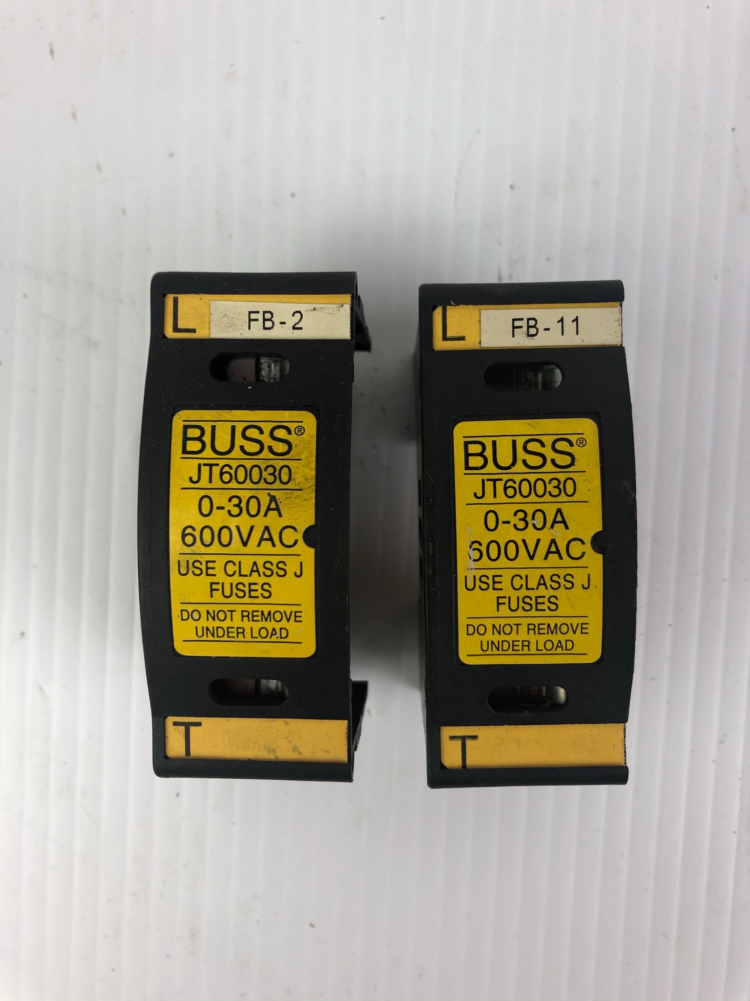 Lot of 2 - Buss JT60030 Fuse Holder 0-30A 600VAC with Smart Spot Fuses