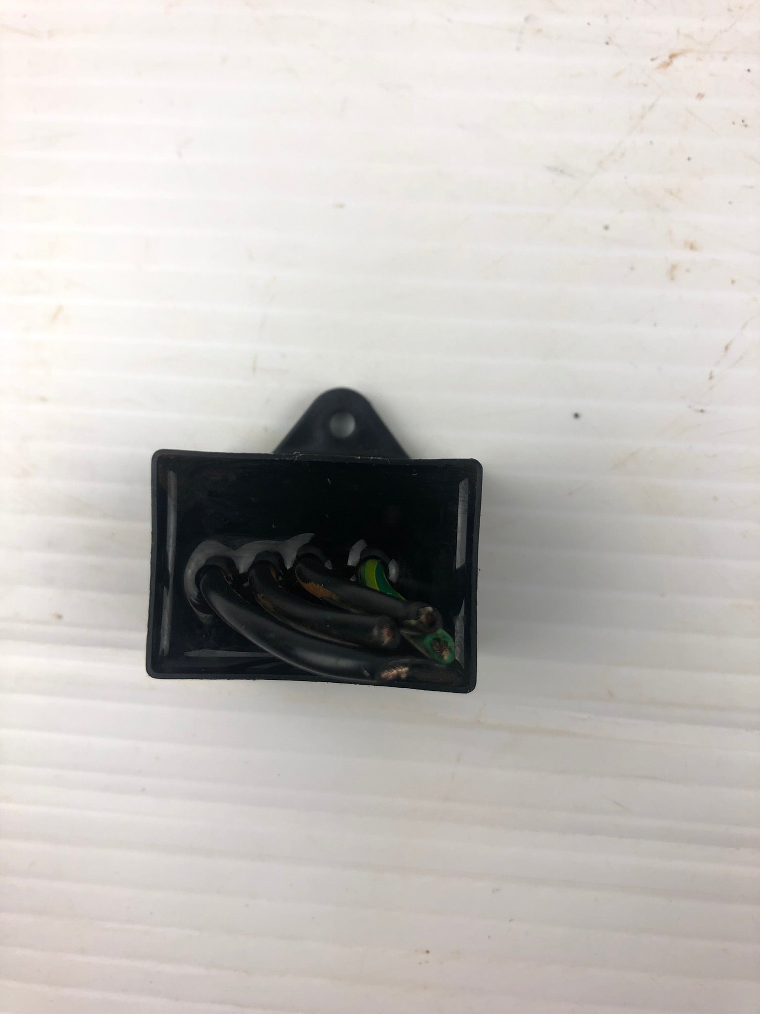 Okaya RAV 781BXZ-2A Surge Protector 250V 50/60 Hz