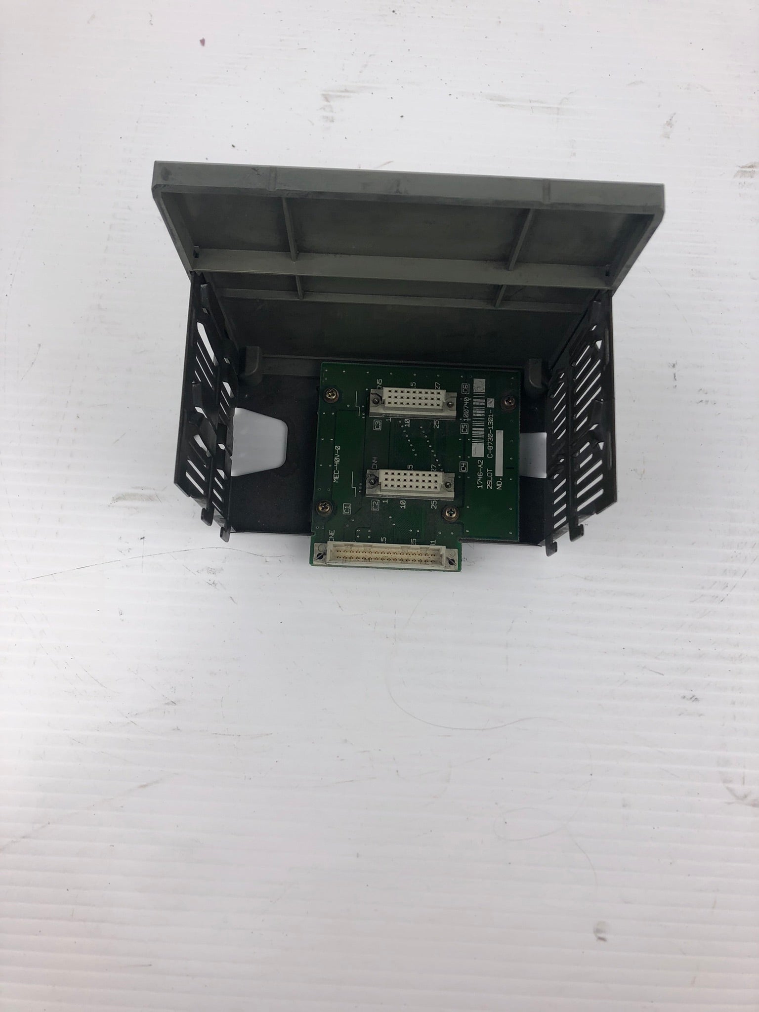 Allen-Bradley 1746-A2 PLC 2 Slot Rack Series A SLC 500