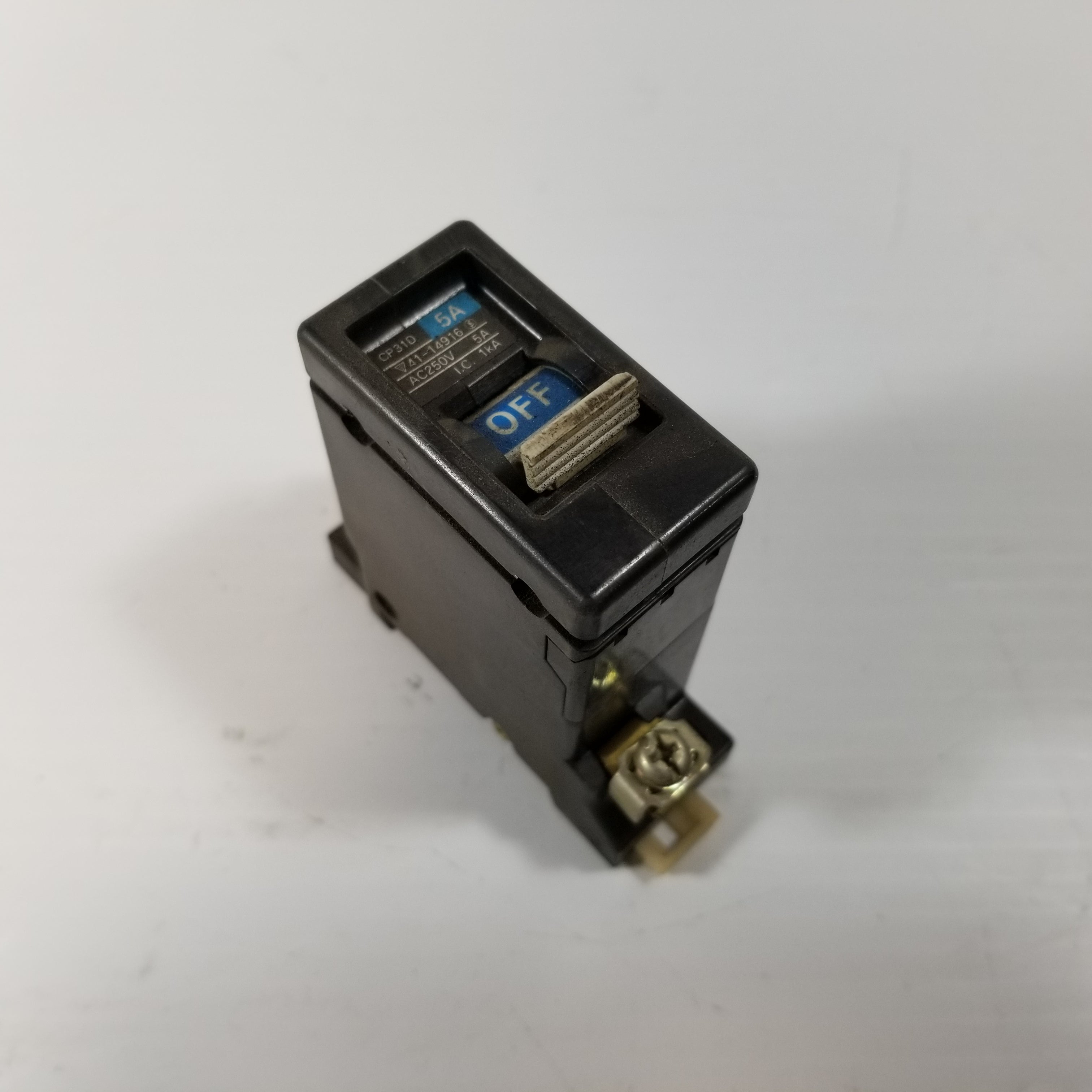 Fuji Electric CP31D 5A 1-Pole Circuit Breaker / Protector