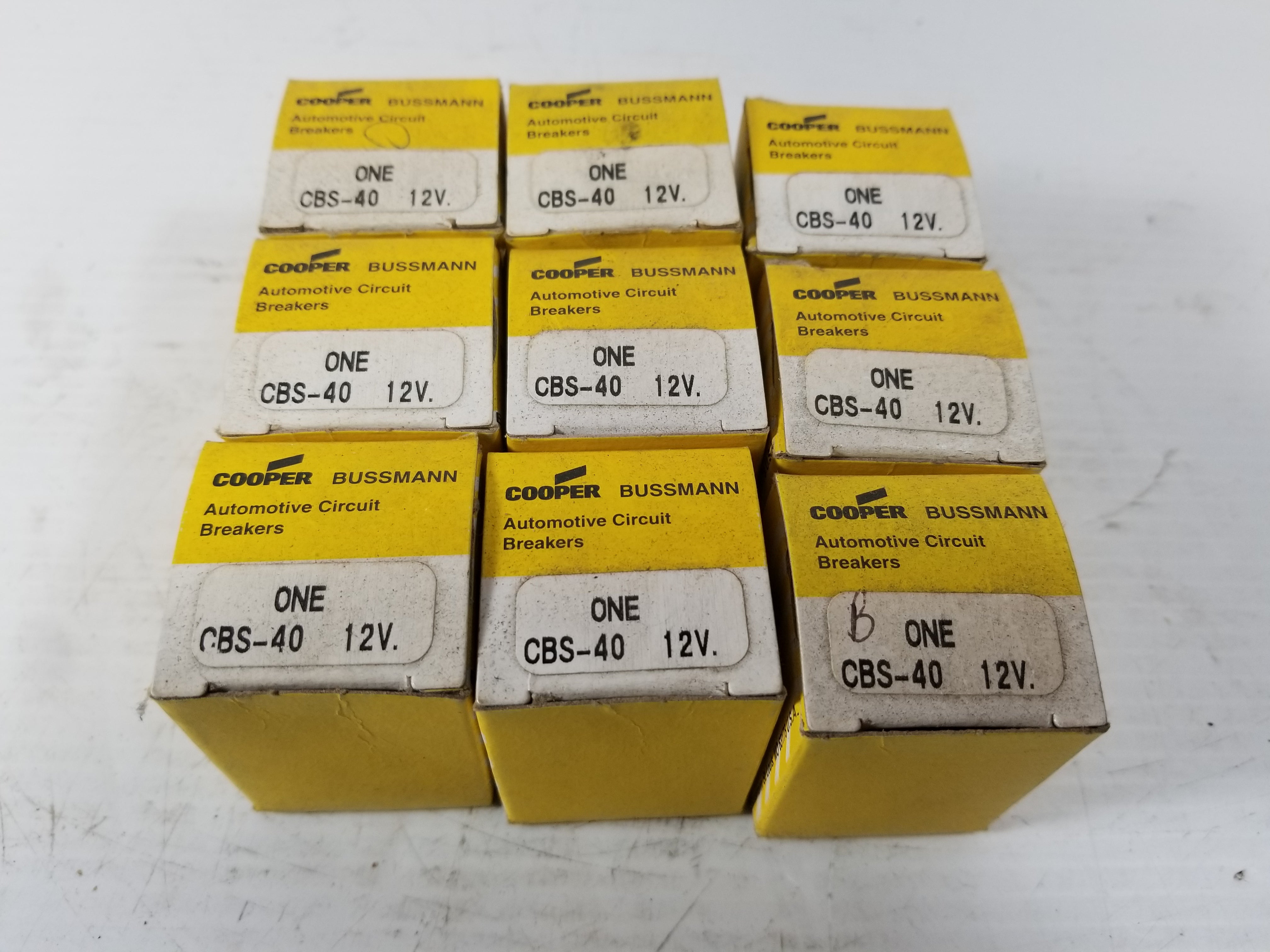 Cooper Bussmann CBS-40 Automotive Circuit Breaker Lot of 9