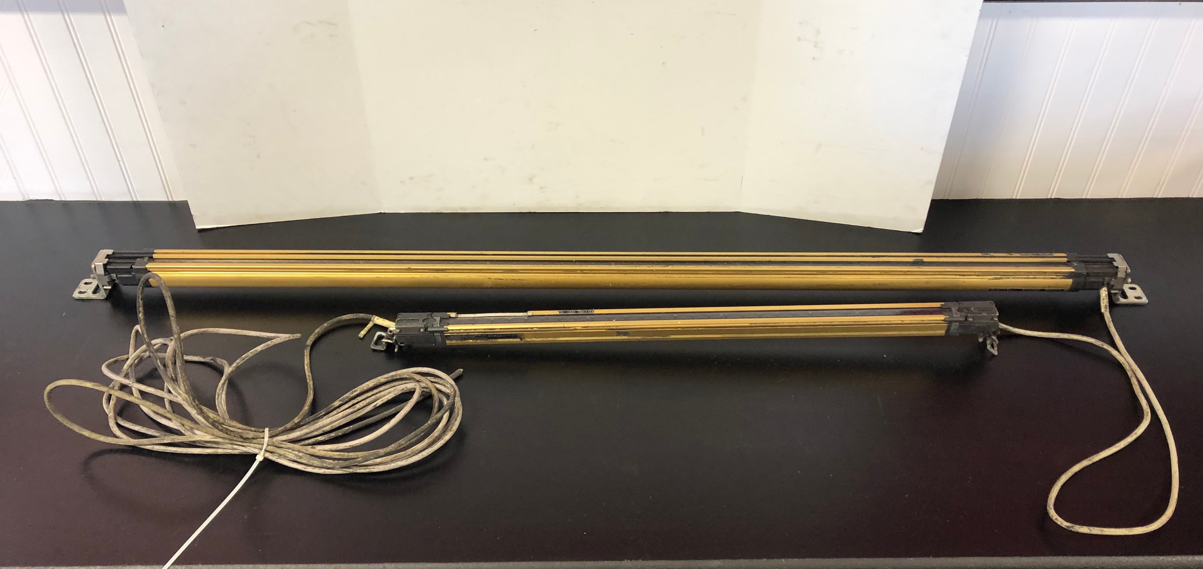 Panasonic SF4B-H36-01 E V2 Safety Light Curtain SF4B-H64G Emitter SFB-CCB10(E)