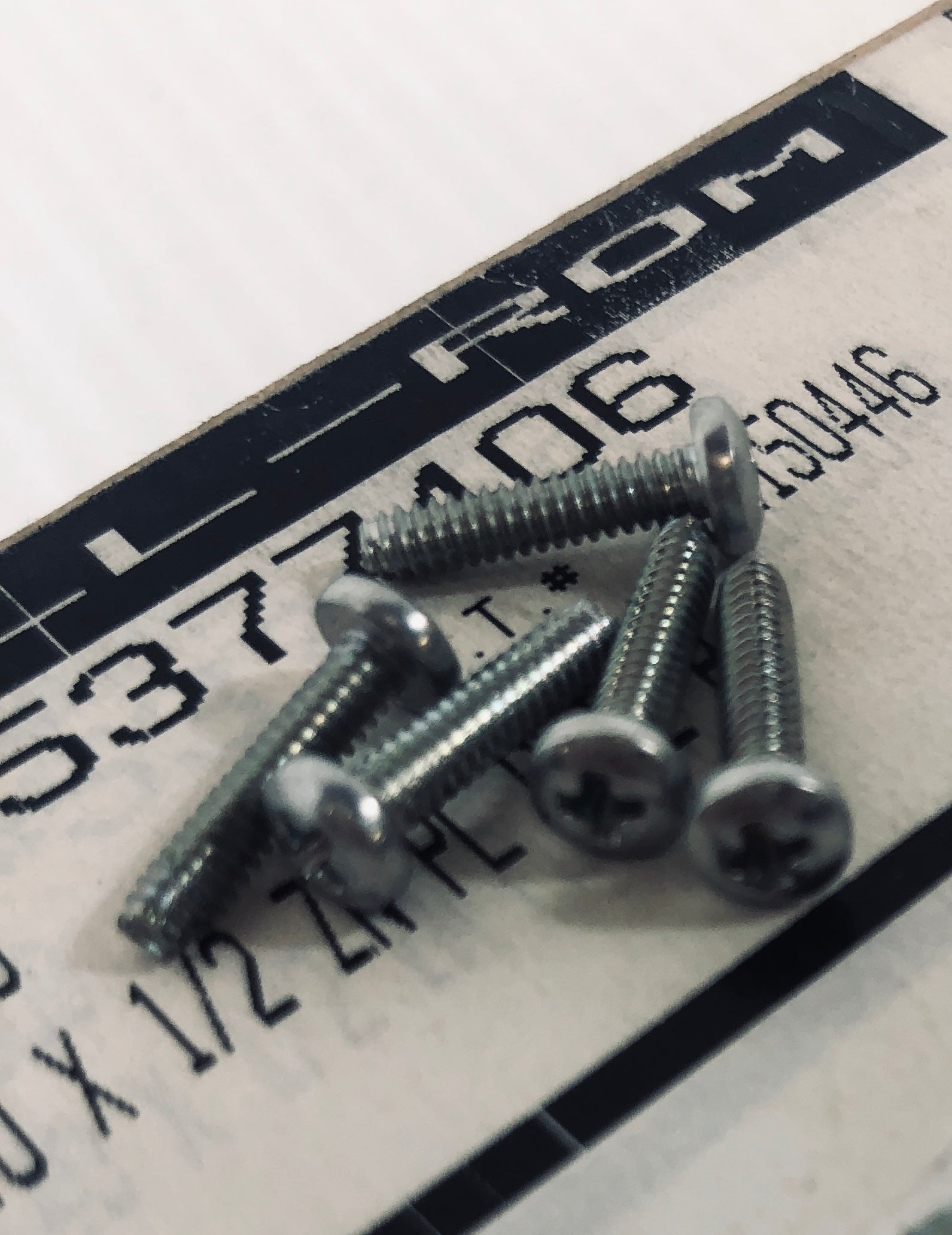 Screw 4-40 x 1/2 ZN PL Phil P 5377406 - Lot of 300