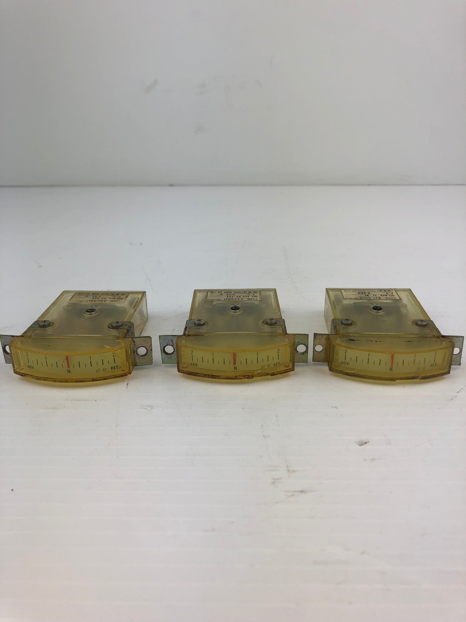 Toyo Keiki Def-54SY-NH-084A Load Meter Gauge Yellow - Lot of 3