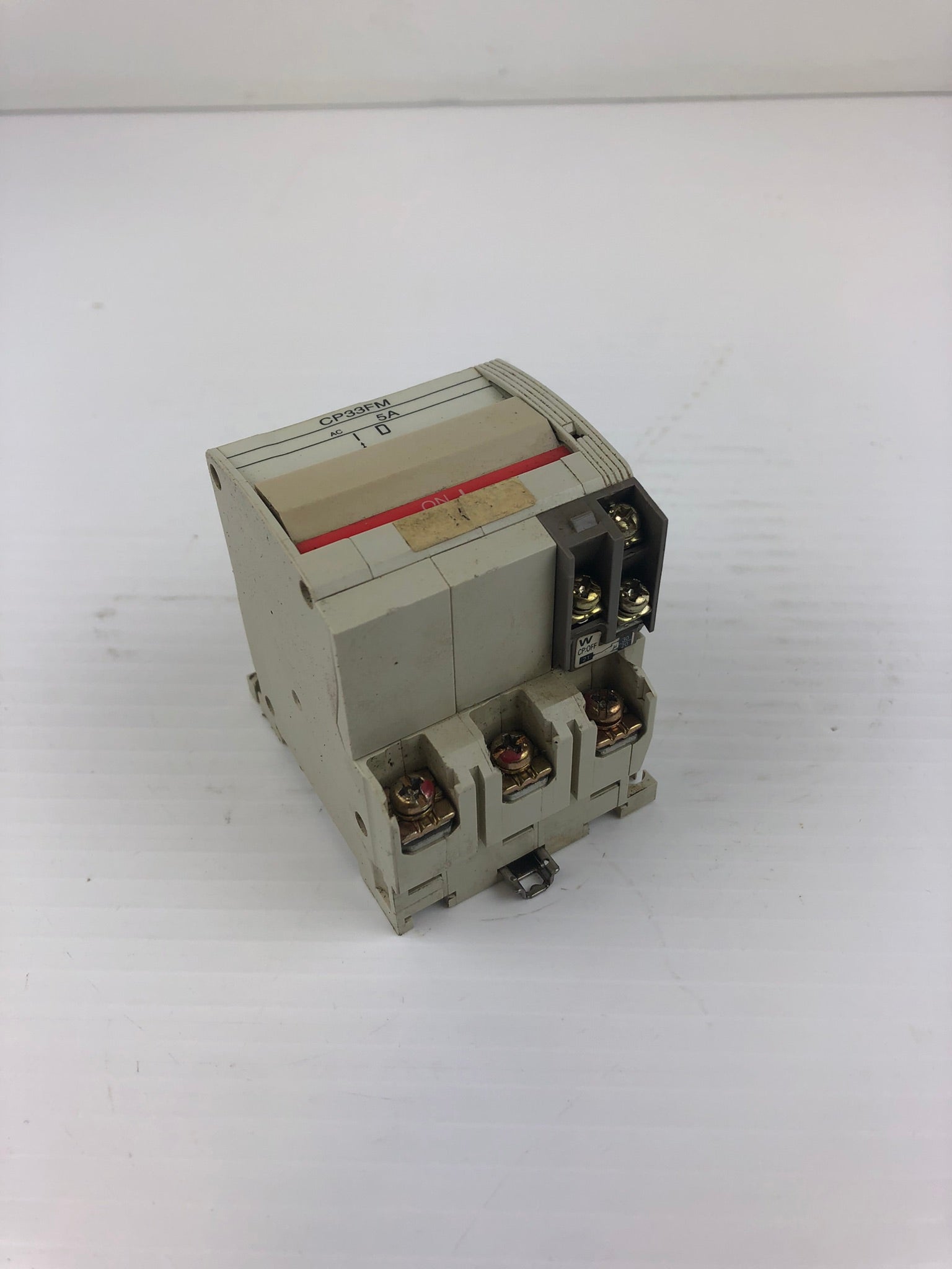 Fuji Electric CP33FM/5W Circuit Protector/Breaker 3 Pole 5A 50/60HZ