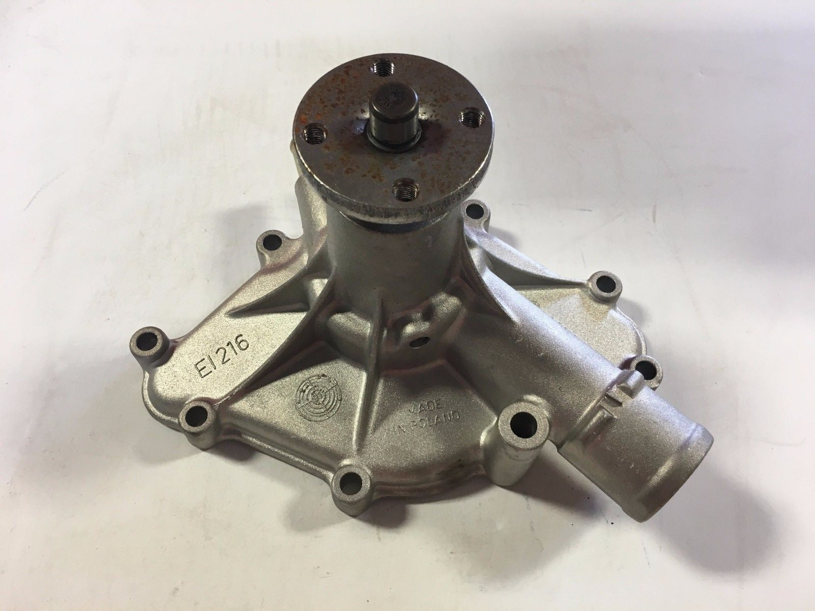 Engine Water Pump Aftermarket Interchangeable with Airtex AW4016