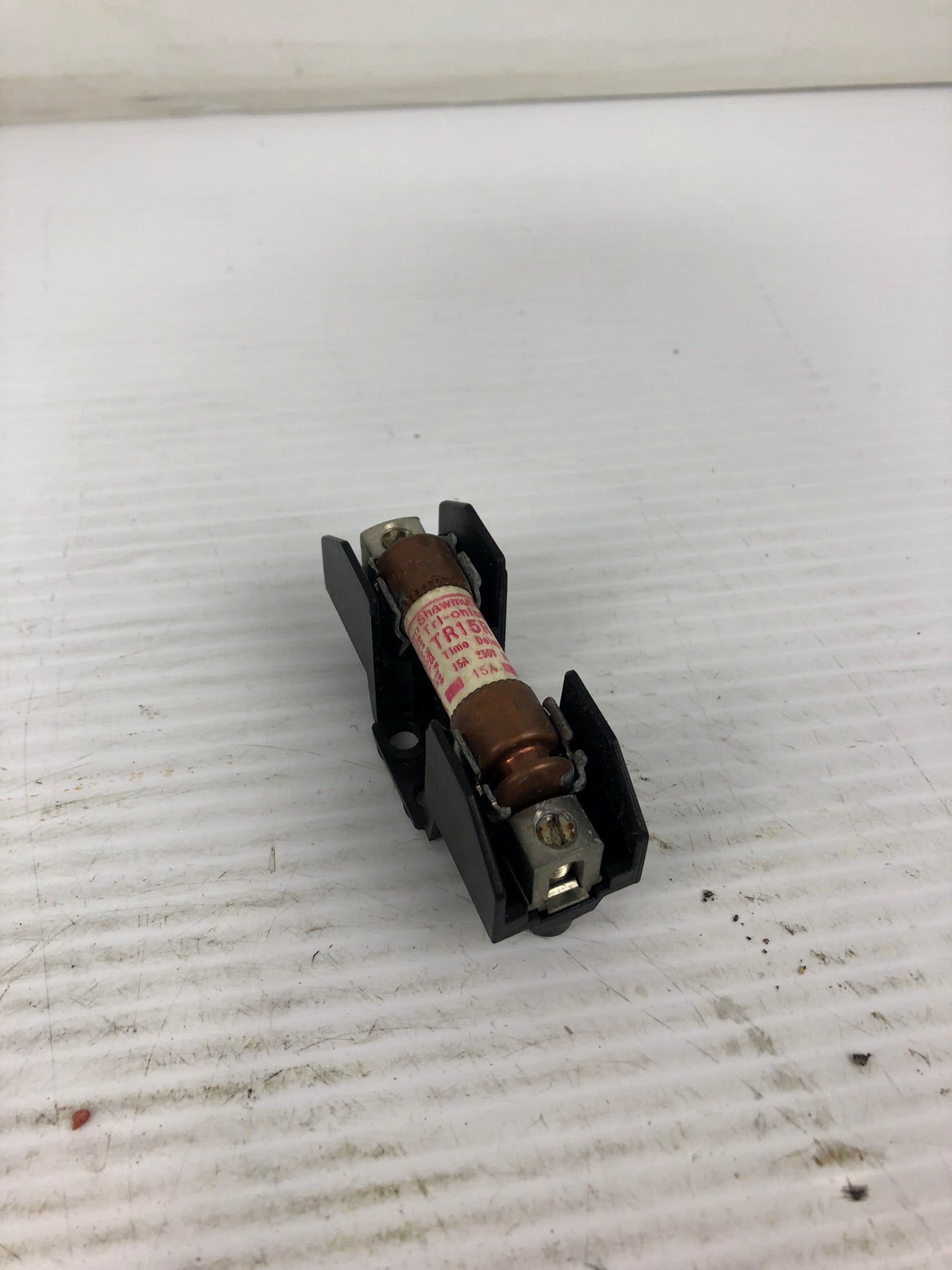 Marathon 98130-1 Fuse Holder with Shawmut TR15R Fuse