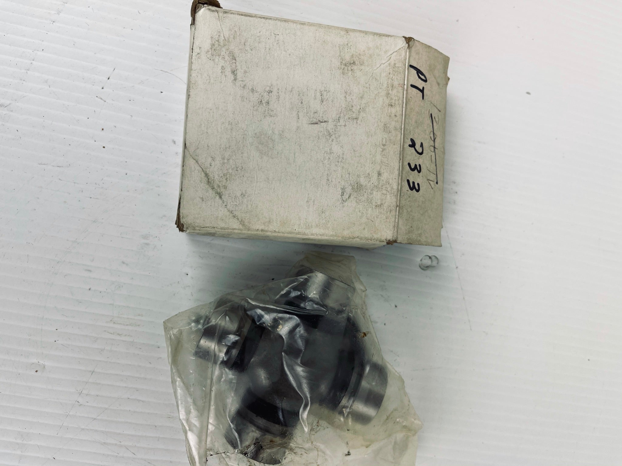 Valueline Plus 1306-1V Universal Joint Kit