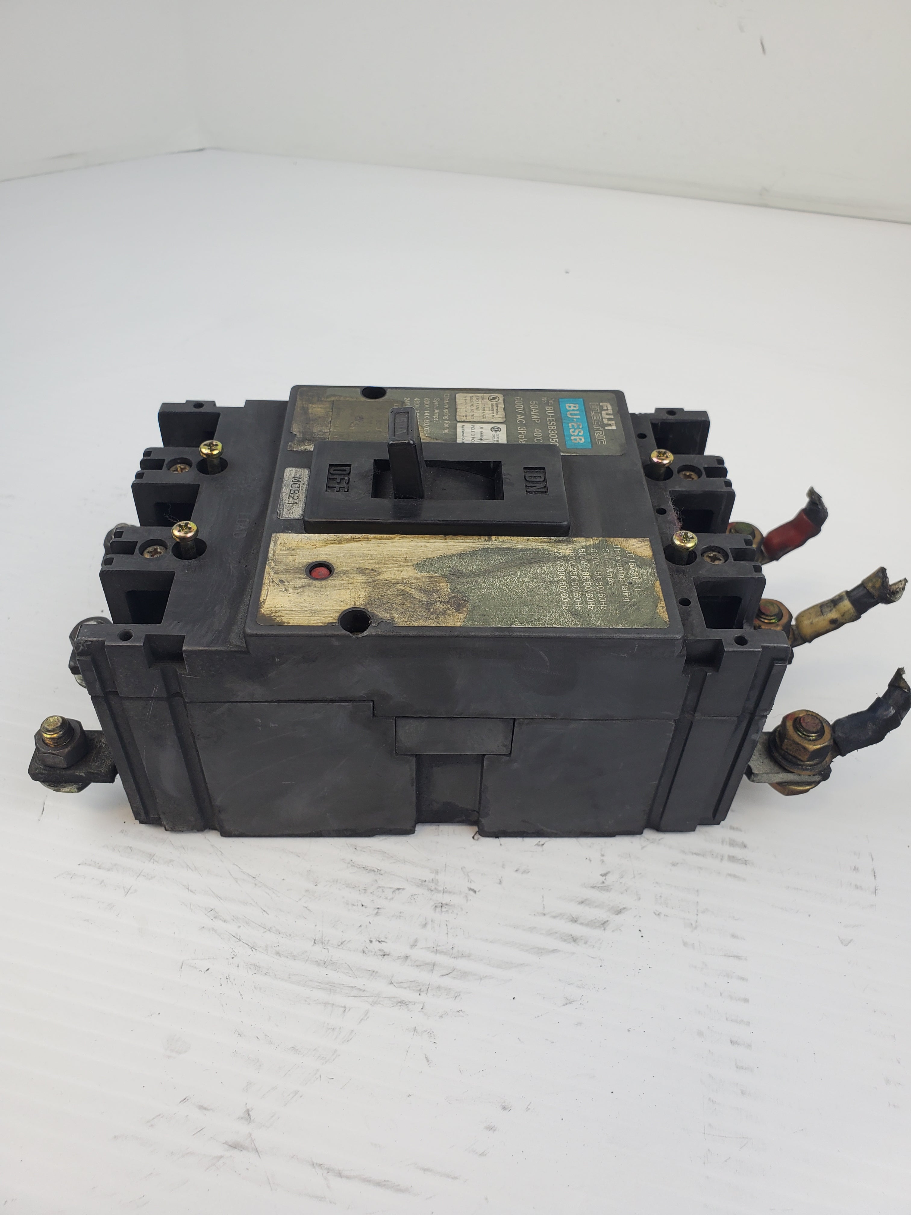 Fuji Electric BU-ESB3050 50AMP 40C 600V AC 3 Pole Circuit Breaker