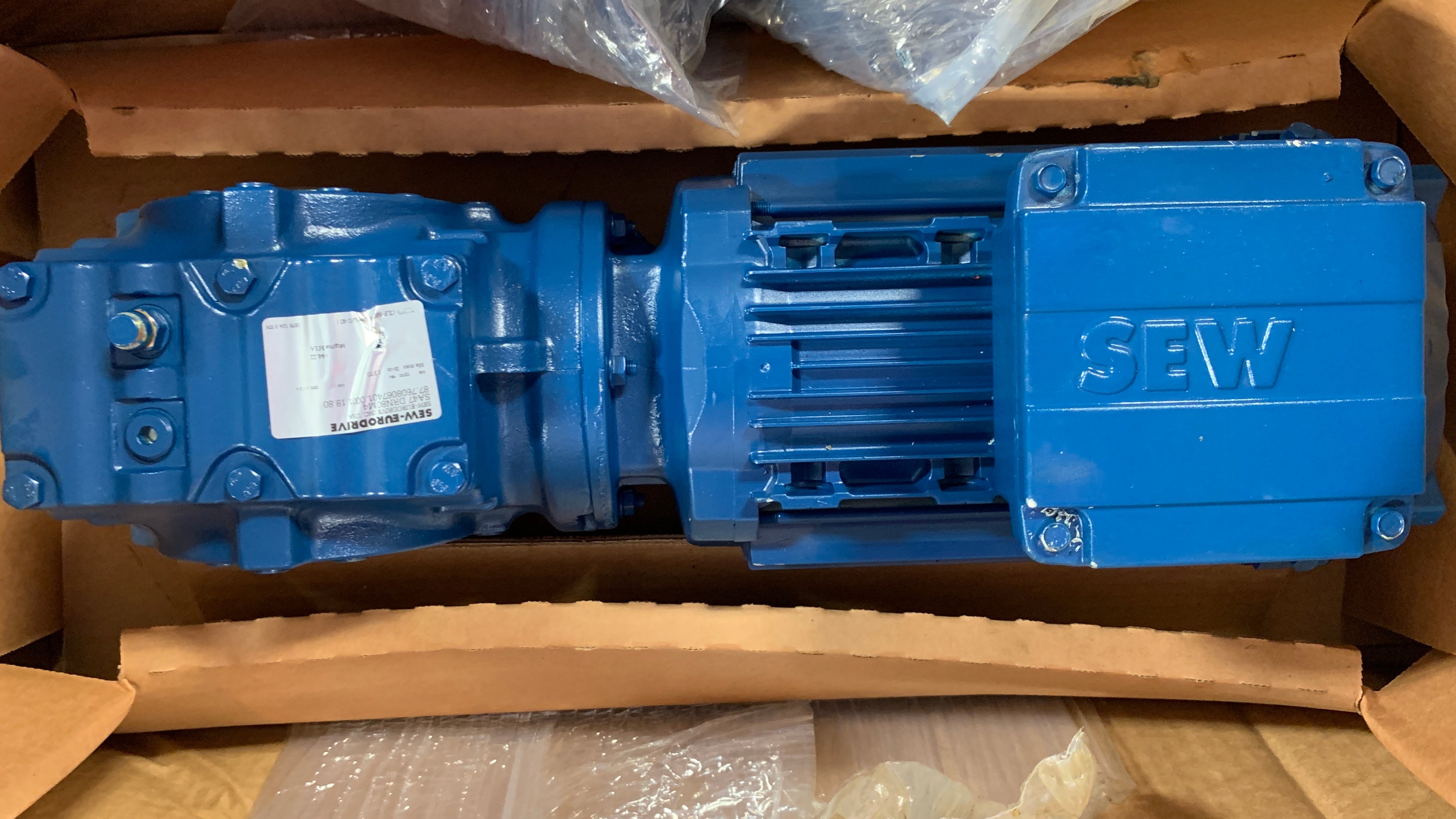 Sew Eurodrive Gear Motor with Inverter SA47 DRN80M4