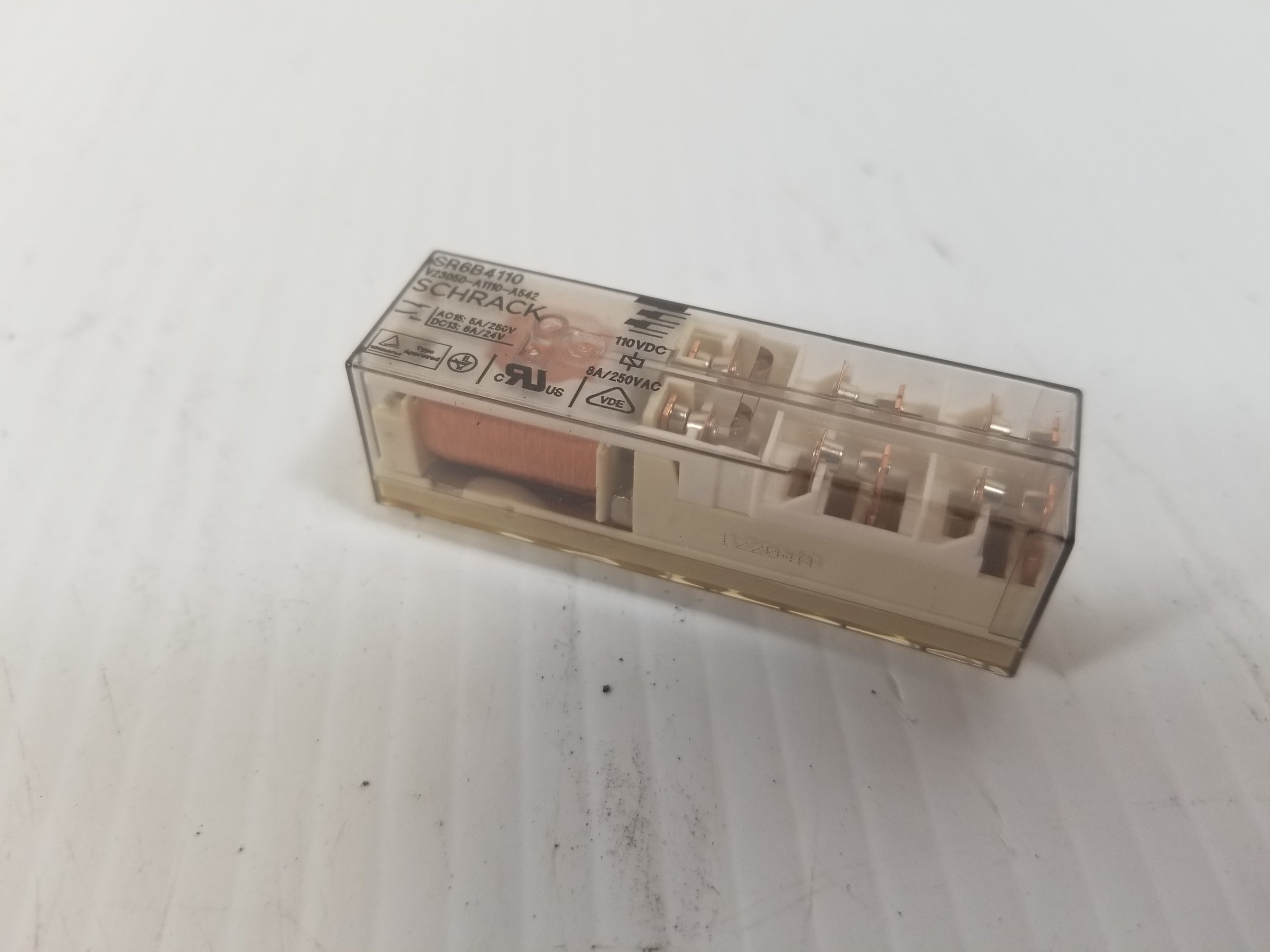 Schrack SR6B4110 Safety Relay 4NO+2NC