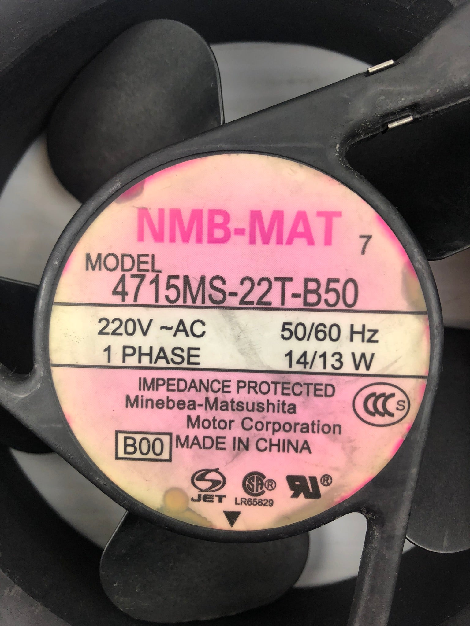 NMB-MAT 4715MS-22T-B50 Cooling Fan 220VAC 1 Phase 14/13 Watt