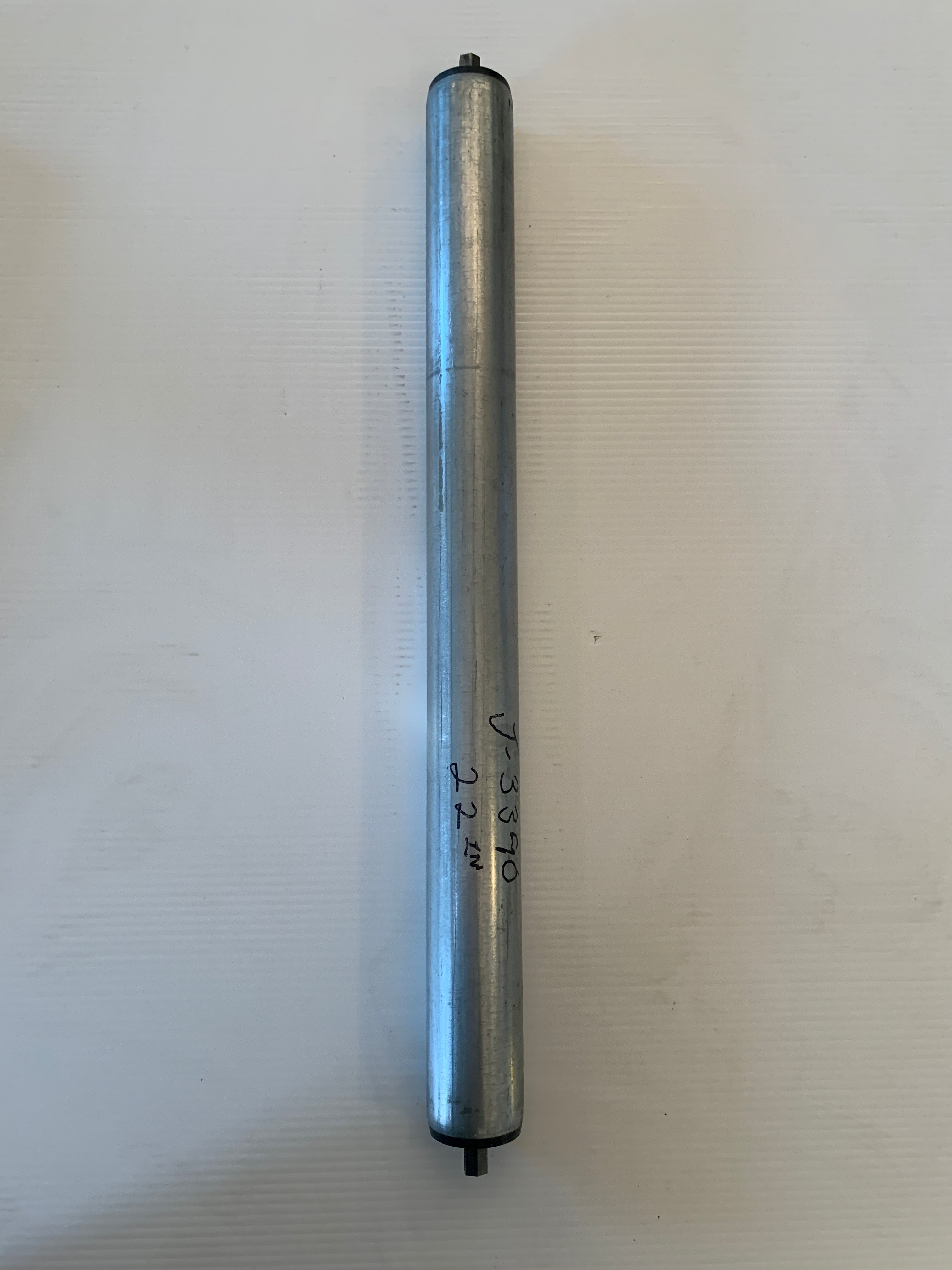 Gravity Conveyor Roller 21.5" L & 15.5" L x 1.89" O.D. x 0.44" Axle Width Qty. 2