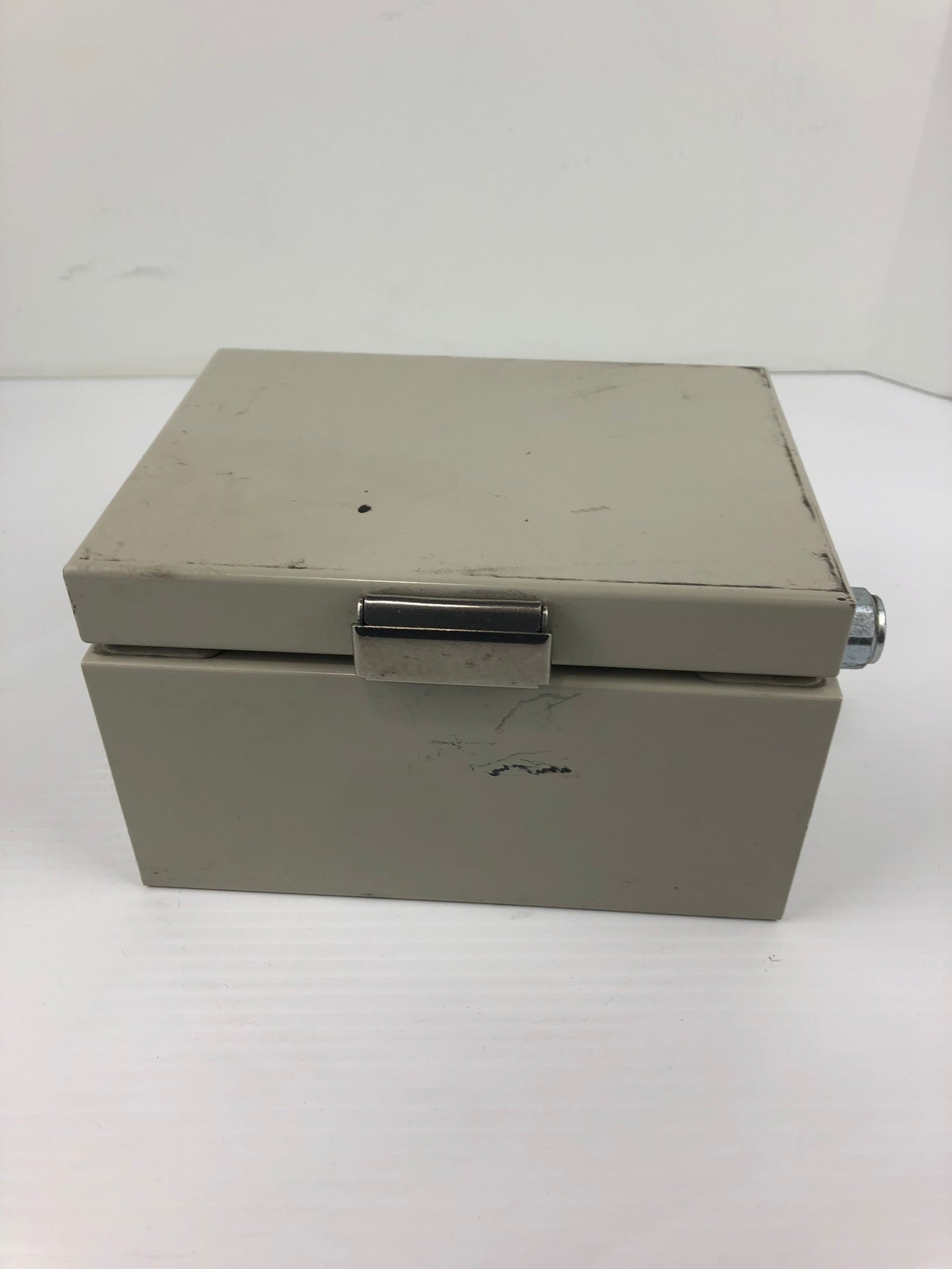 Hoffman 20759 Junction Box Enclosure 6724047 - 8"x5"x6"
