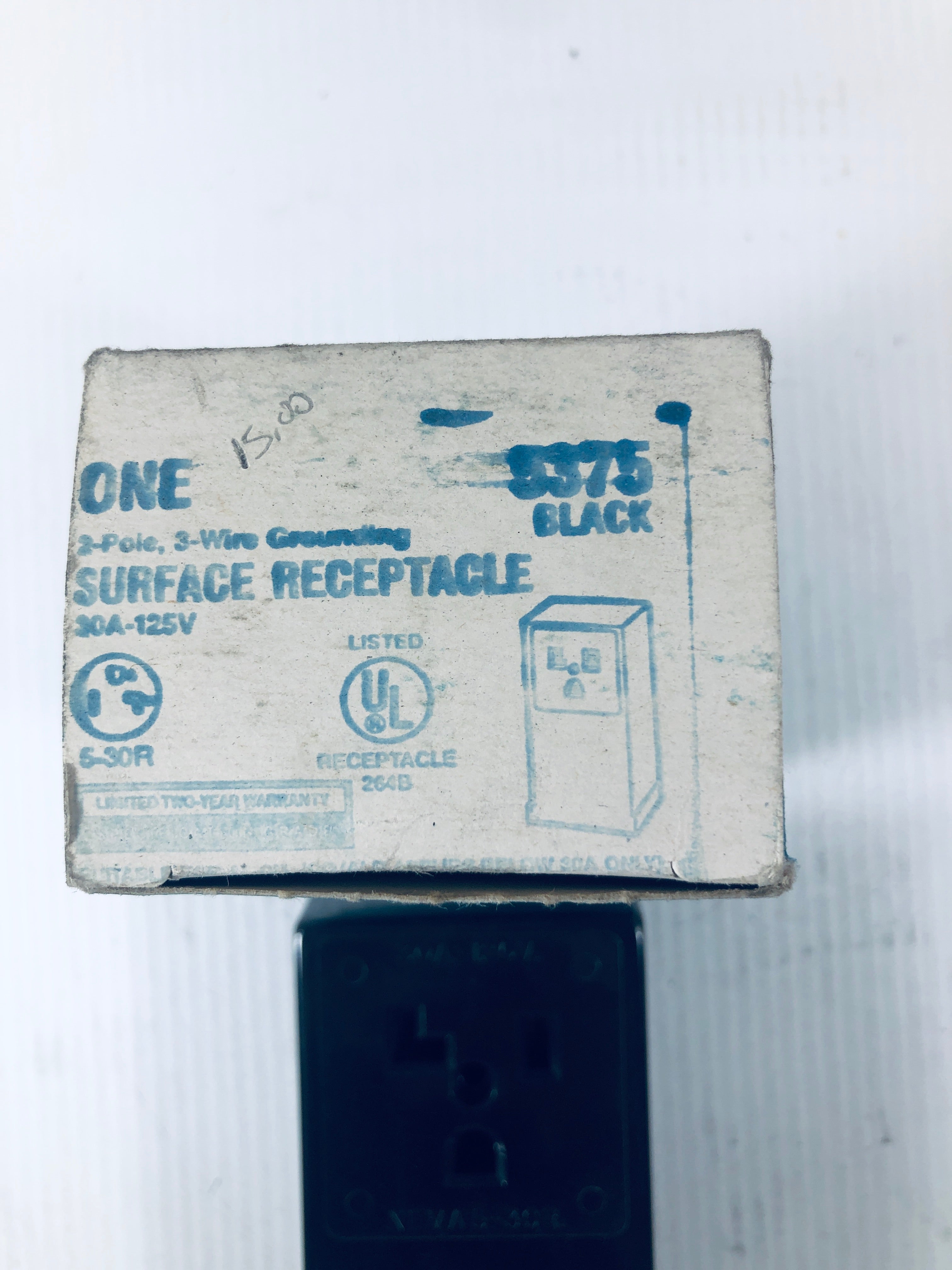Leviton Surface Receptacle 2-Pole 3-Wire Grounding Black Nema 5-30 5375