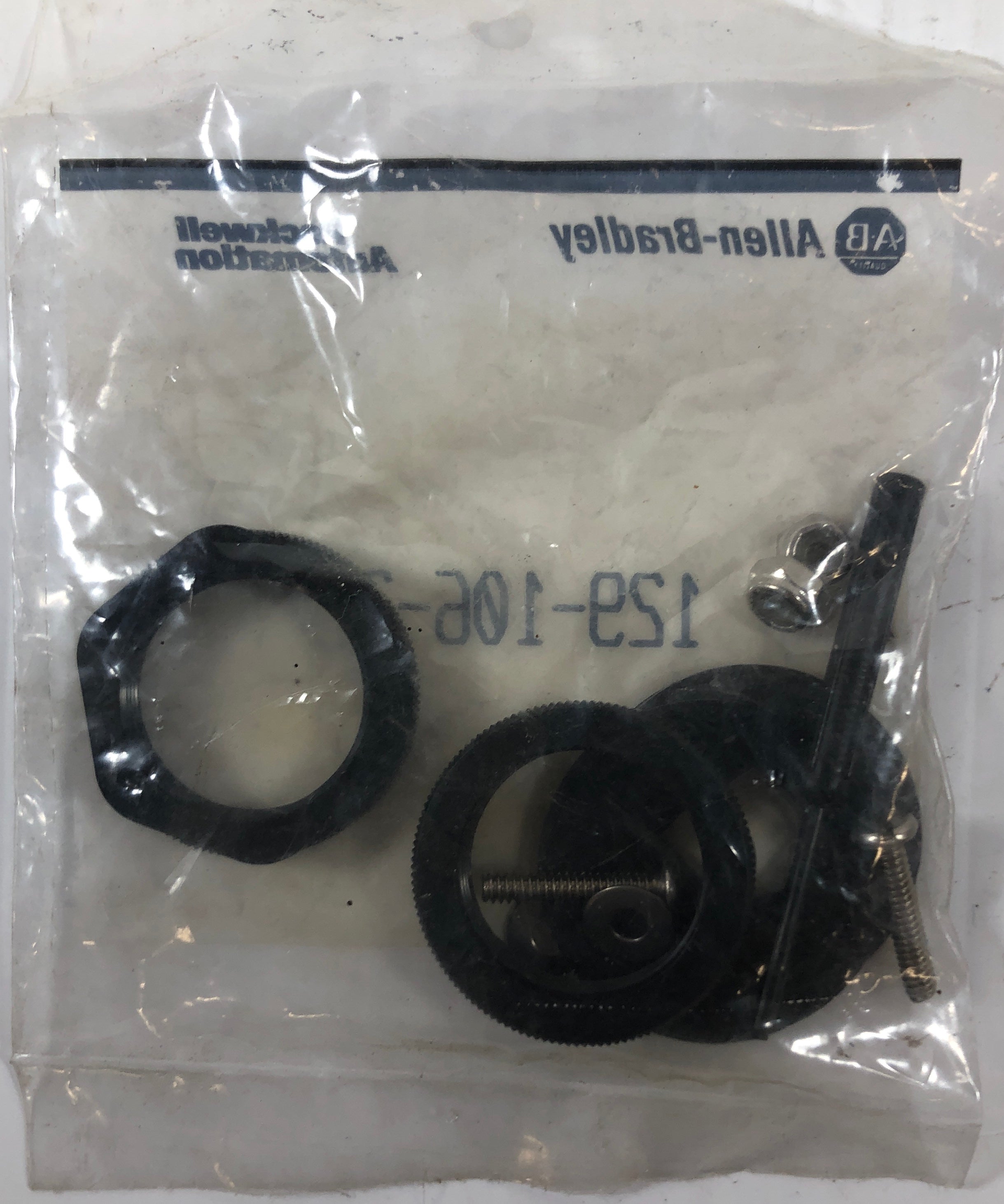 Allen-Bradley 129-106-3 Mounting Kit