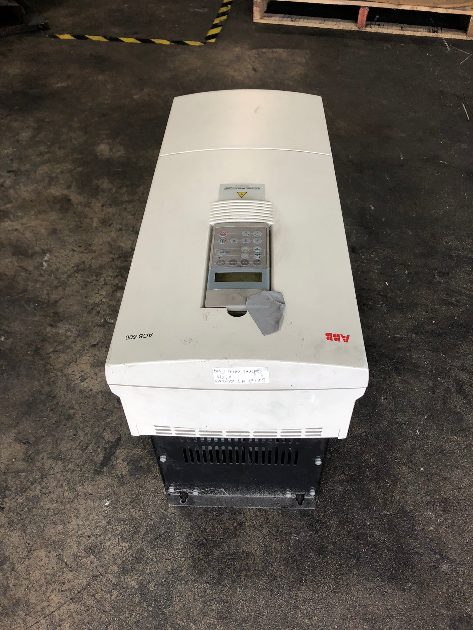 ABB ACS 600 Frequency Converter Drive ACS601-0100-4-000B1200010
