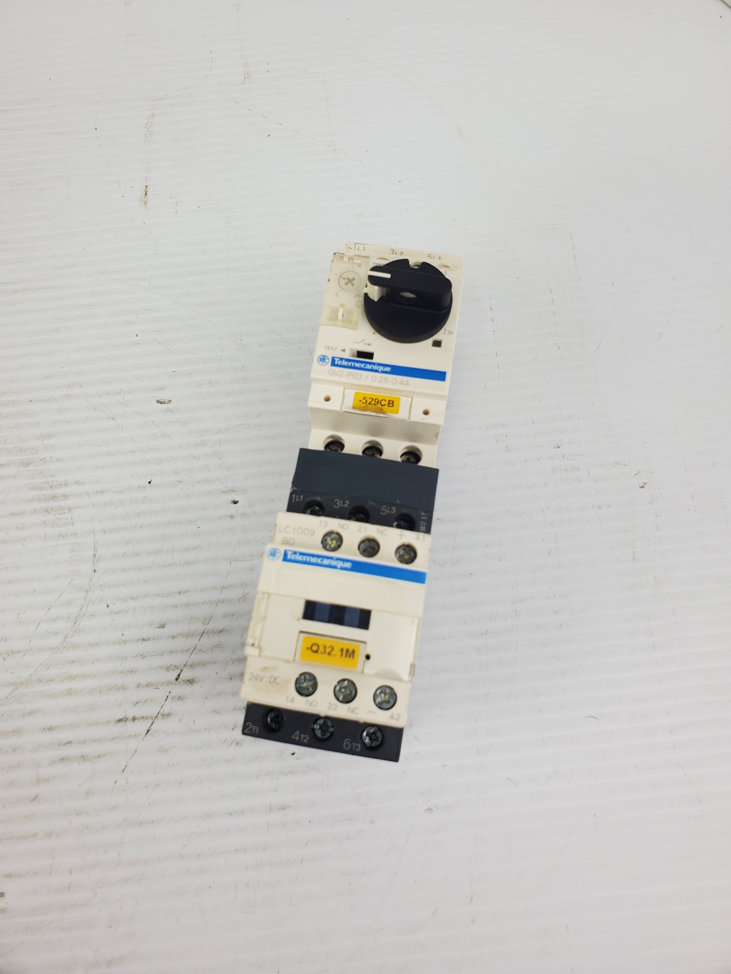 Telemecanique GV2-P03/0.25-0.4A Motor Circuit Breaker with LC1D09 Contactor