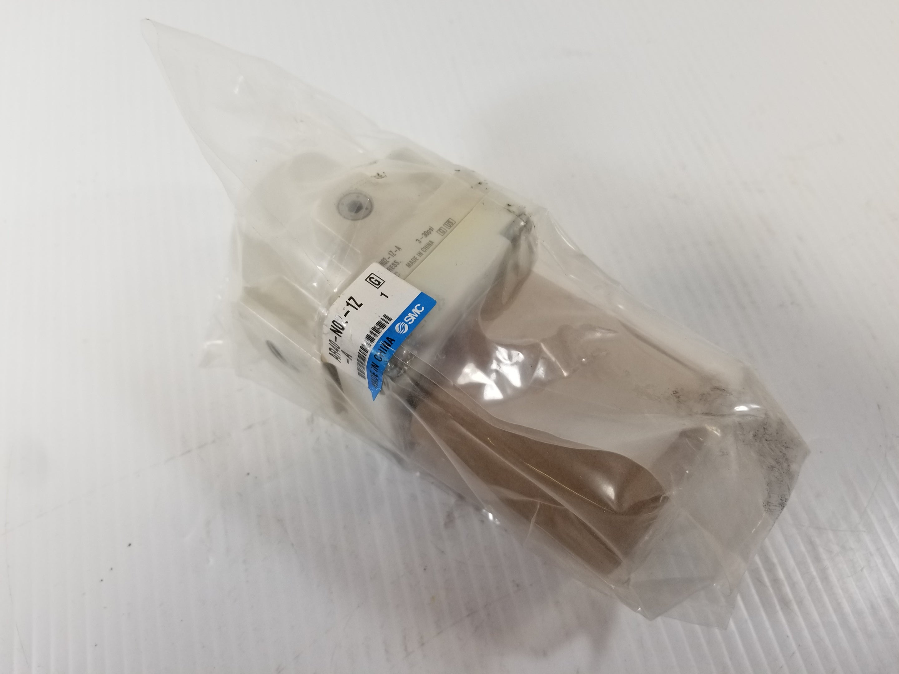 SMC AR40-N02-1Z-A Pneumatic Assembly