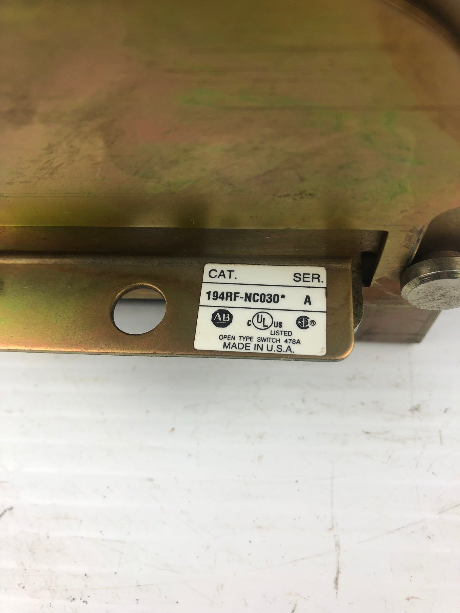 Allen-Bradley 194RF-NC030* Ser A Fused Disconnect Switch Mounted