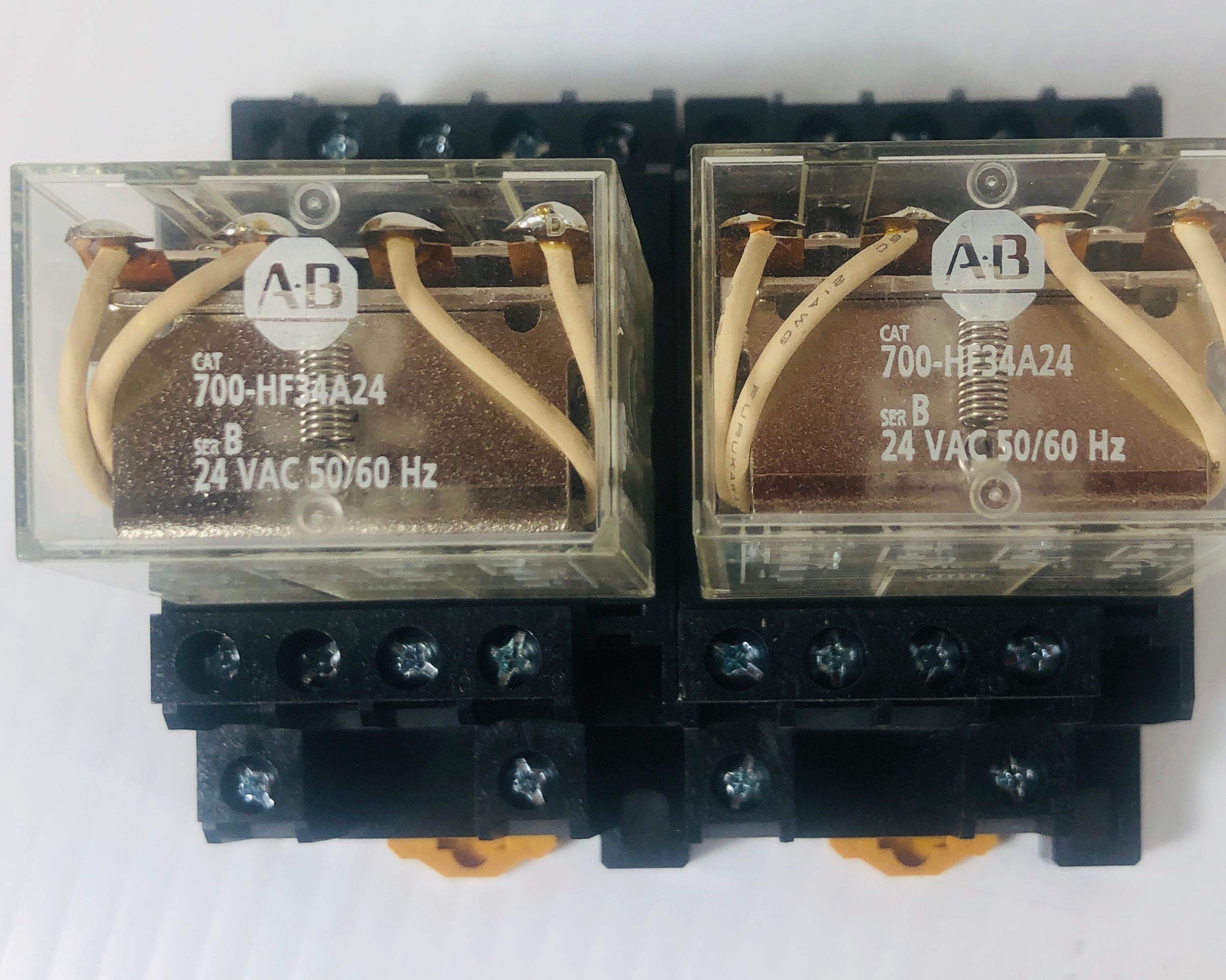 Allen-Bradley Relay 700-HF34A24 with 700-HN139 Series A Base - Lot of 2