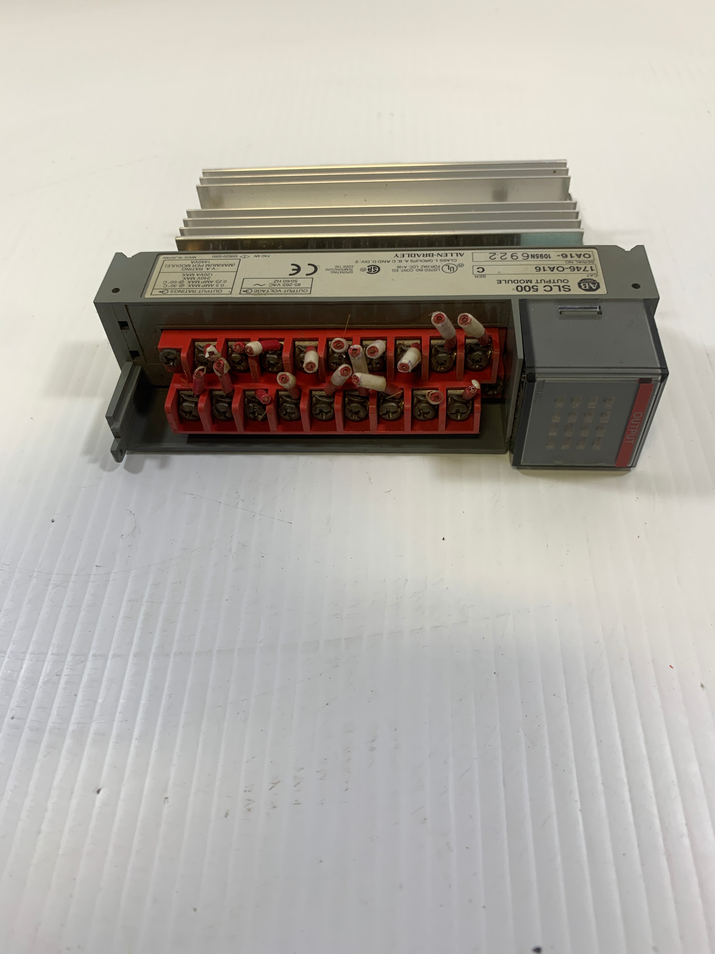 Allen-Bradley 1746-OA16 Analog Output Module Series C