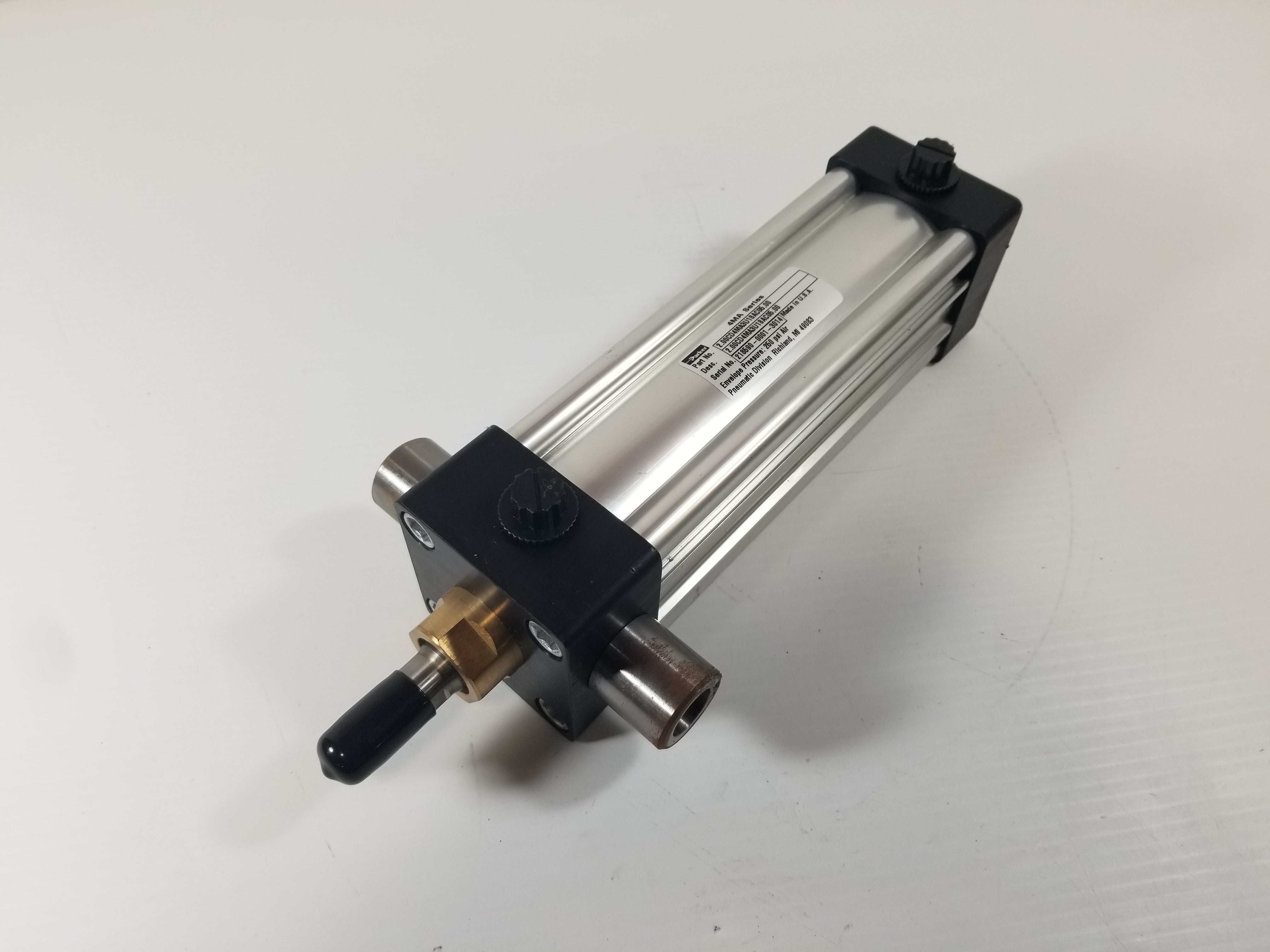 Parker 2.00CD4MA3U18AC05.00 250PSI Pneumatic Cylinder