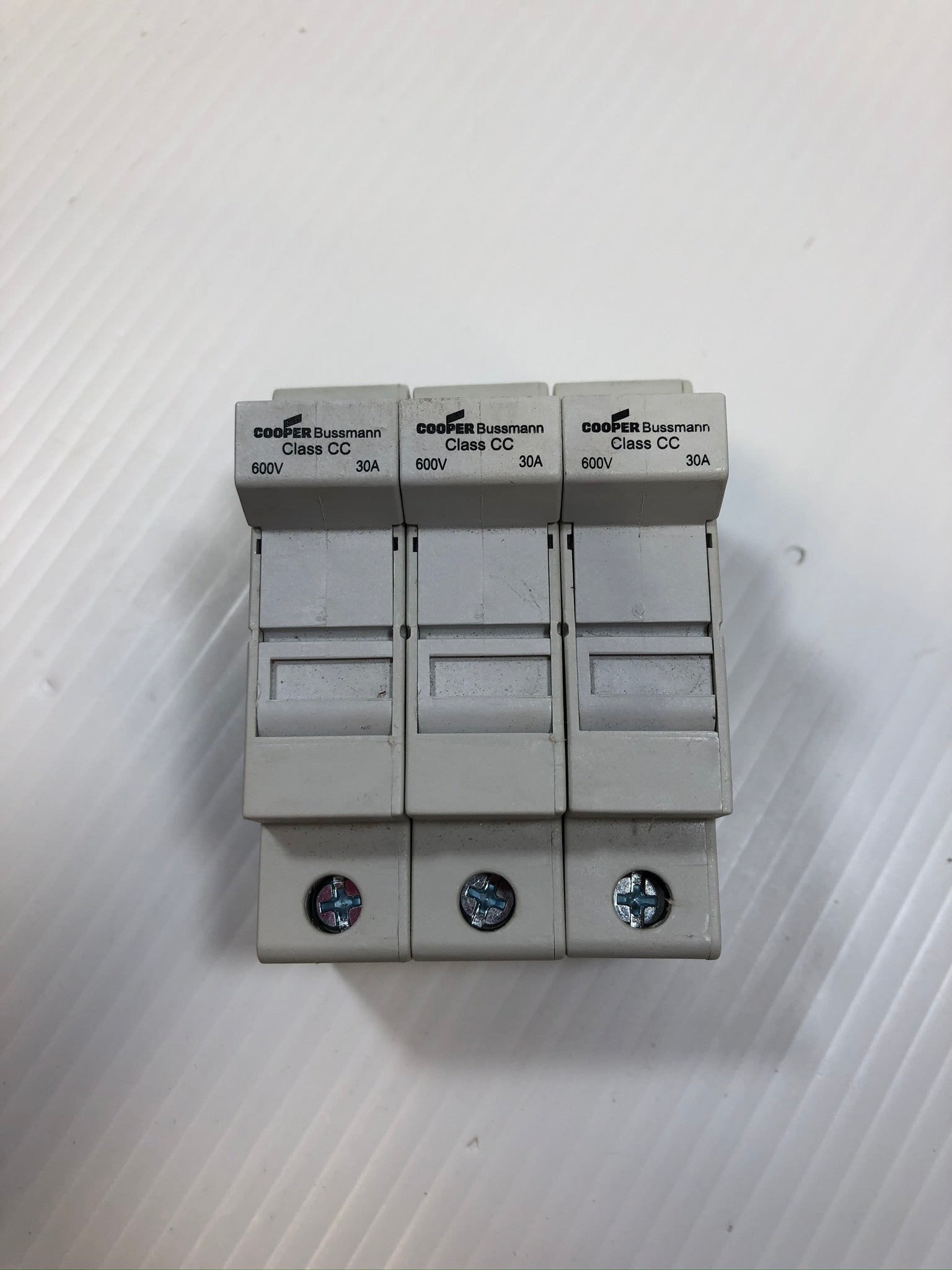 Cooper Bussmann Class CC CHCC Modular Fuse Holder 3P 30A 600V