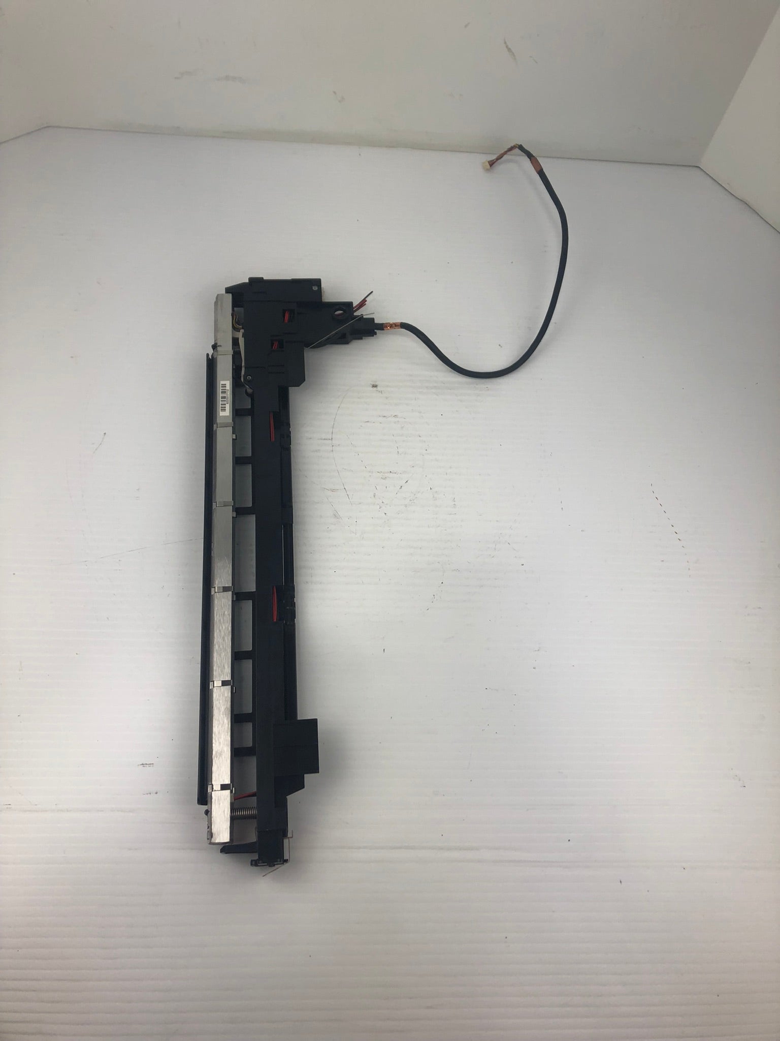 OKI 42763801 Holder Head Assembly - Pulled From OKI Printer C9650/C9850