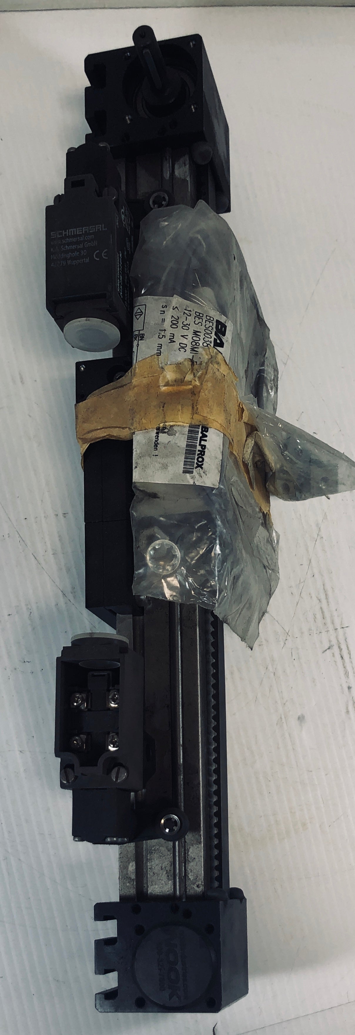 Nook Pneumatic Cylinder ZV1H236-11Z-U180