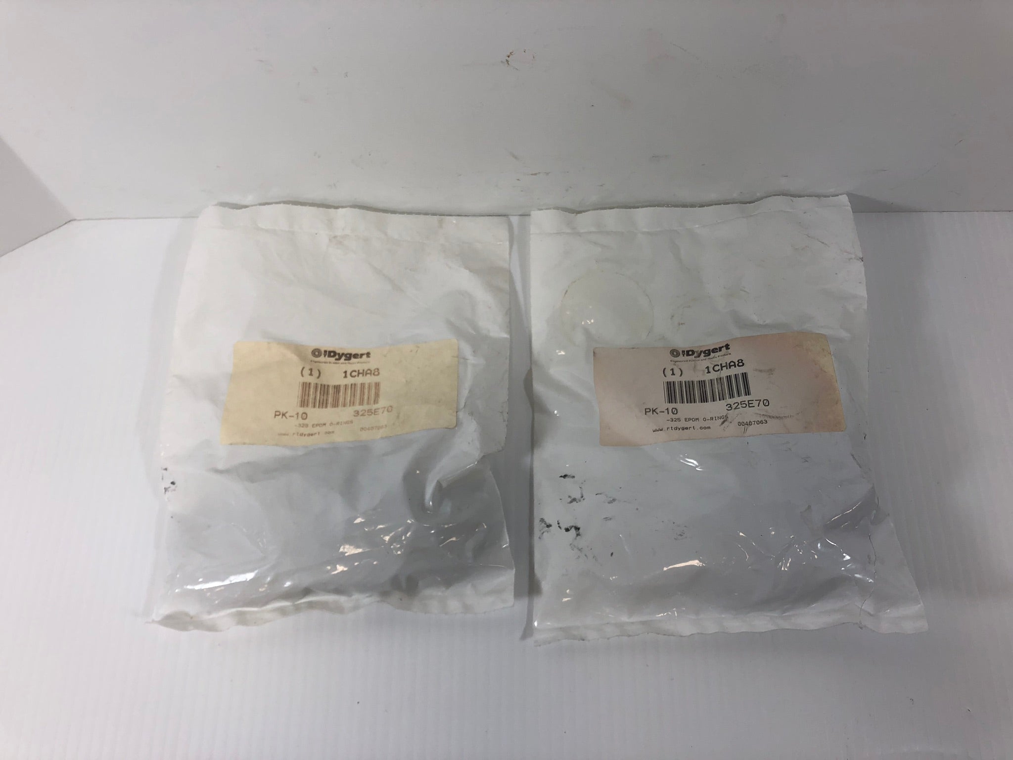 Dygert 1CHA8 O-Rings 325E70 -325 EPDM - Lot of 20