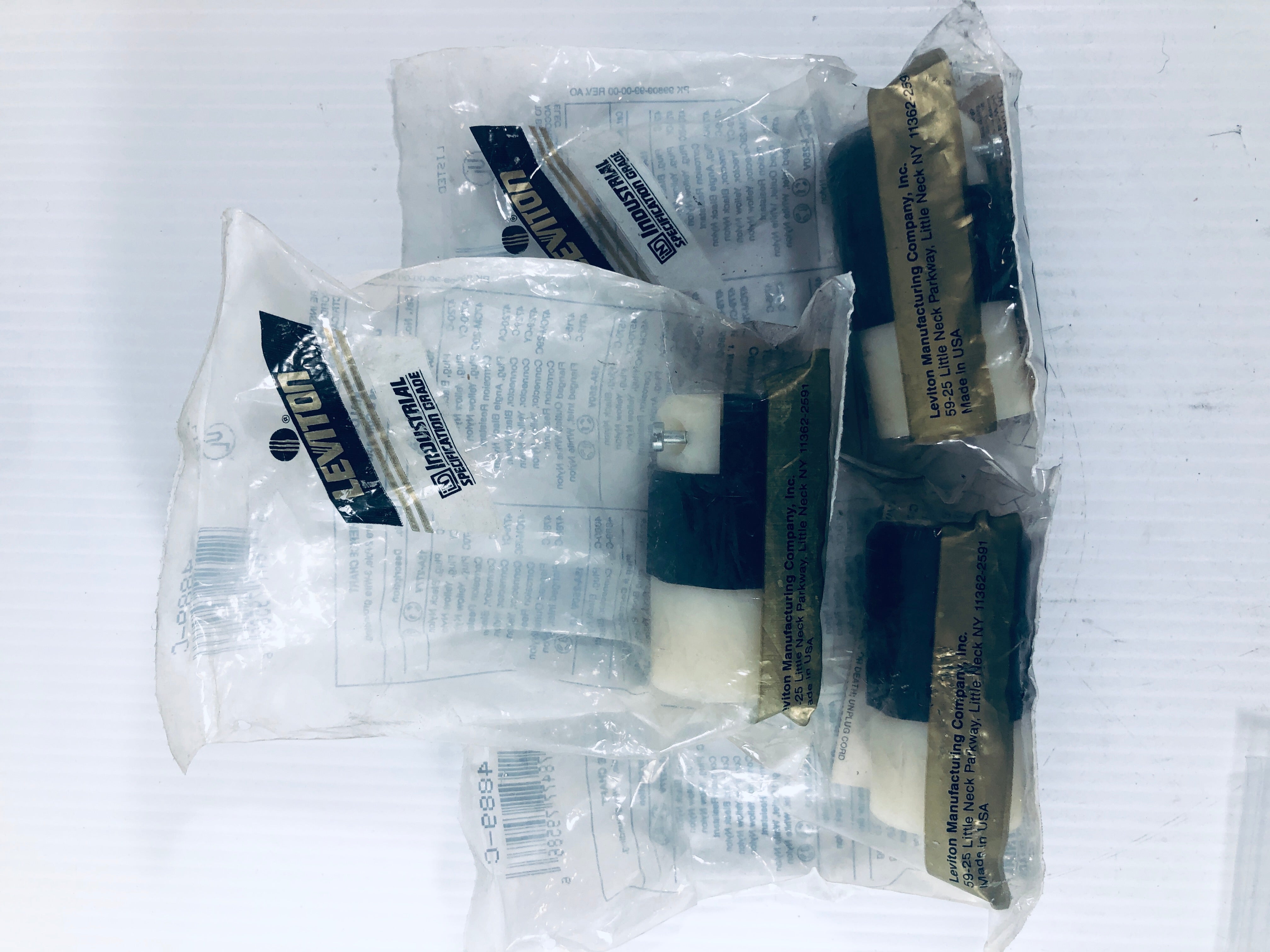 Leviton Black Nylon Connector 4889-C Lot of 4