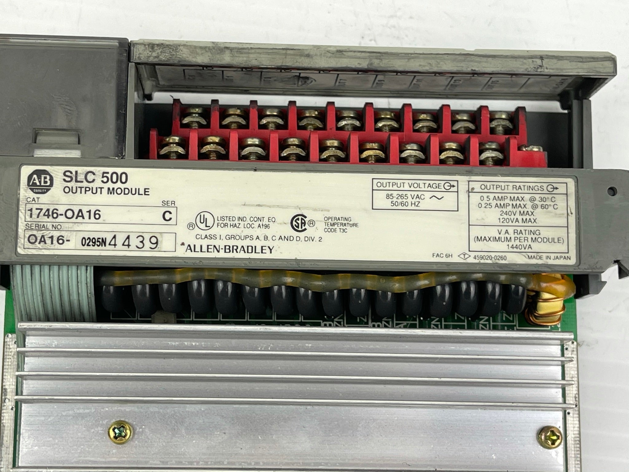 Allen-Bradley 1746-OA16 Series C PLC Output Module