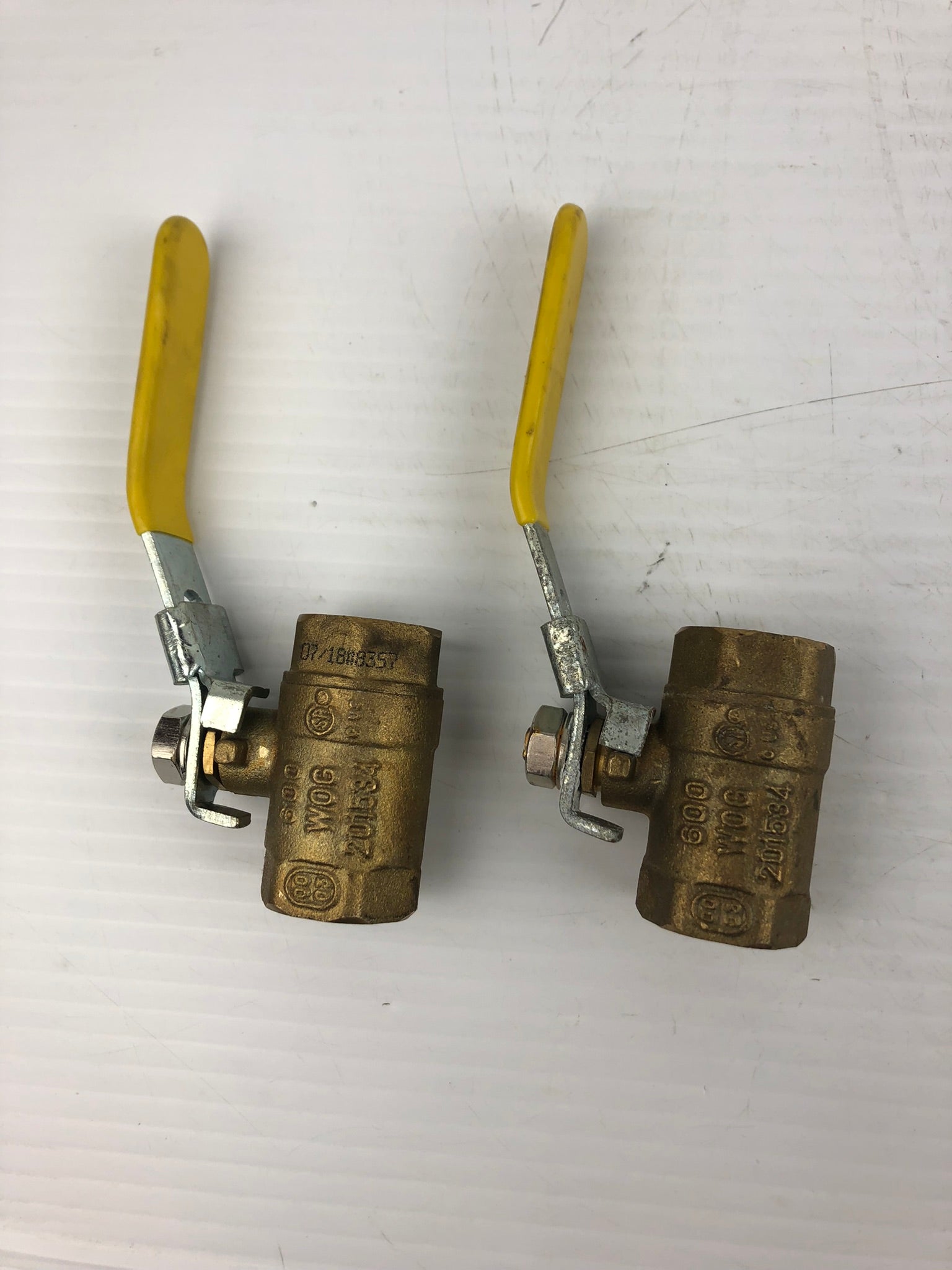SMP SM615T Valve 600 WOG 1/2" - Lot of 2