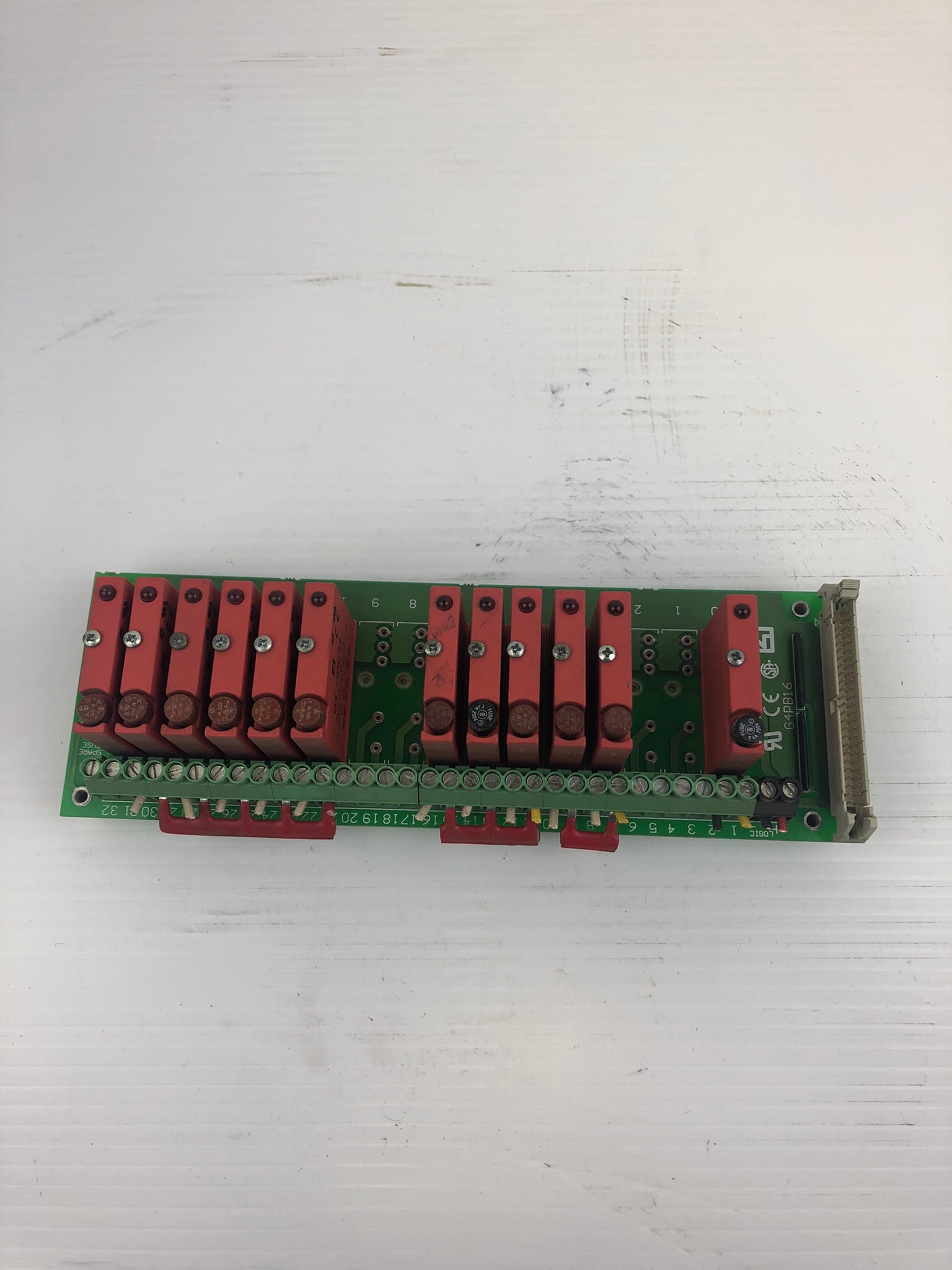 OPTO 22 G4PB16 16 Channel Logic Controller Board/Rack With 12 Modules